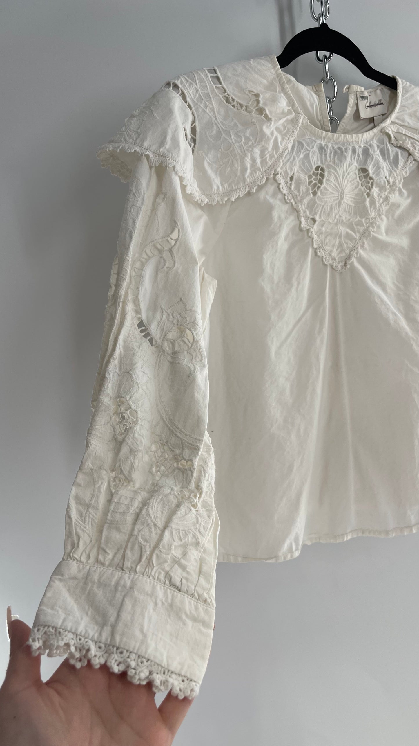 CLEOBELLA White Cotton Prairie Blouse with Lace Balloon Sleeves and Collar (Small)
