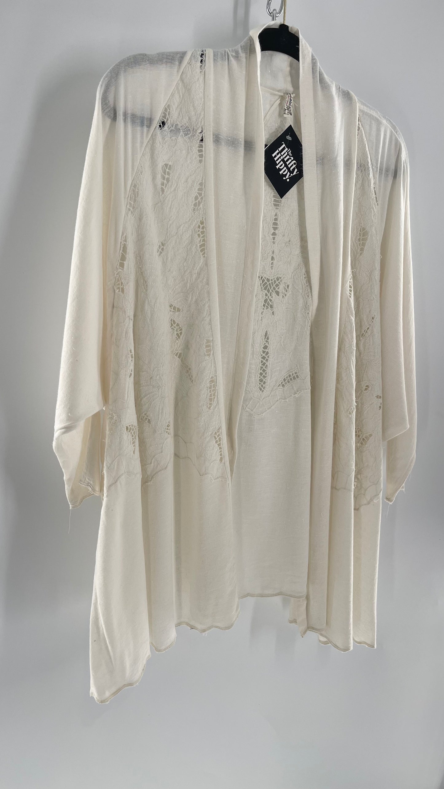 Intimately Free People Linen/Cotton White Cape with Embroidery Design (Medium)