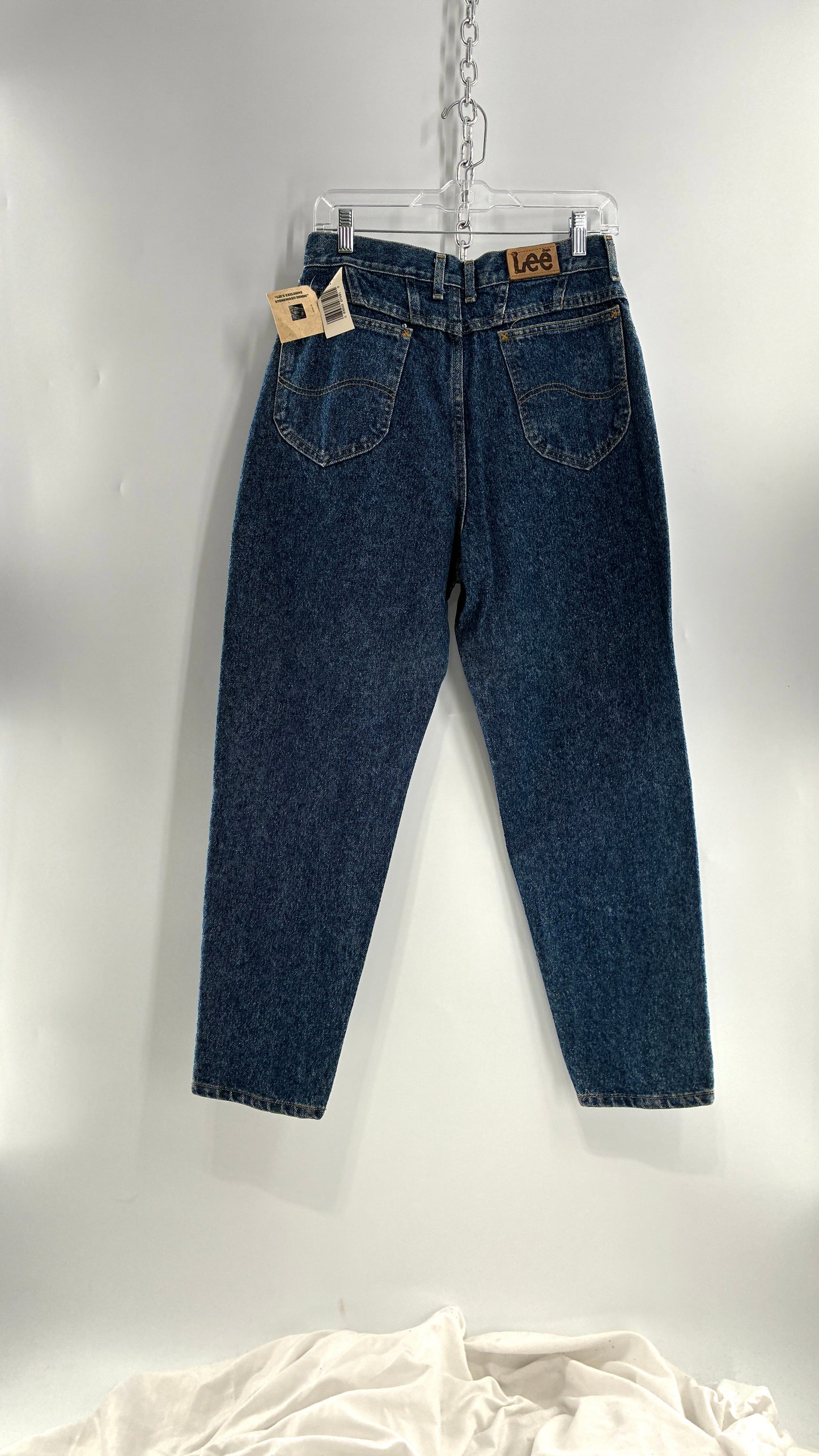 Deadstock Vintage 1980s Lee Stone Wash Mom Jean (12P)
