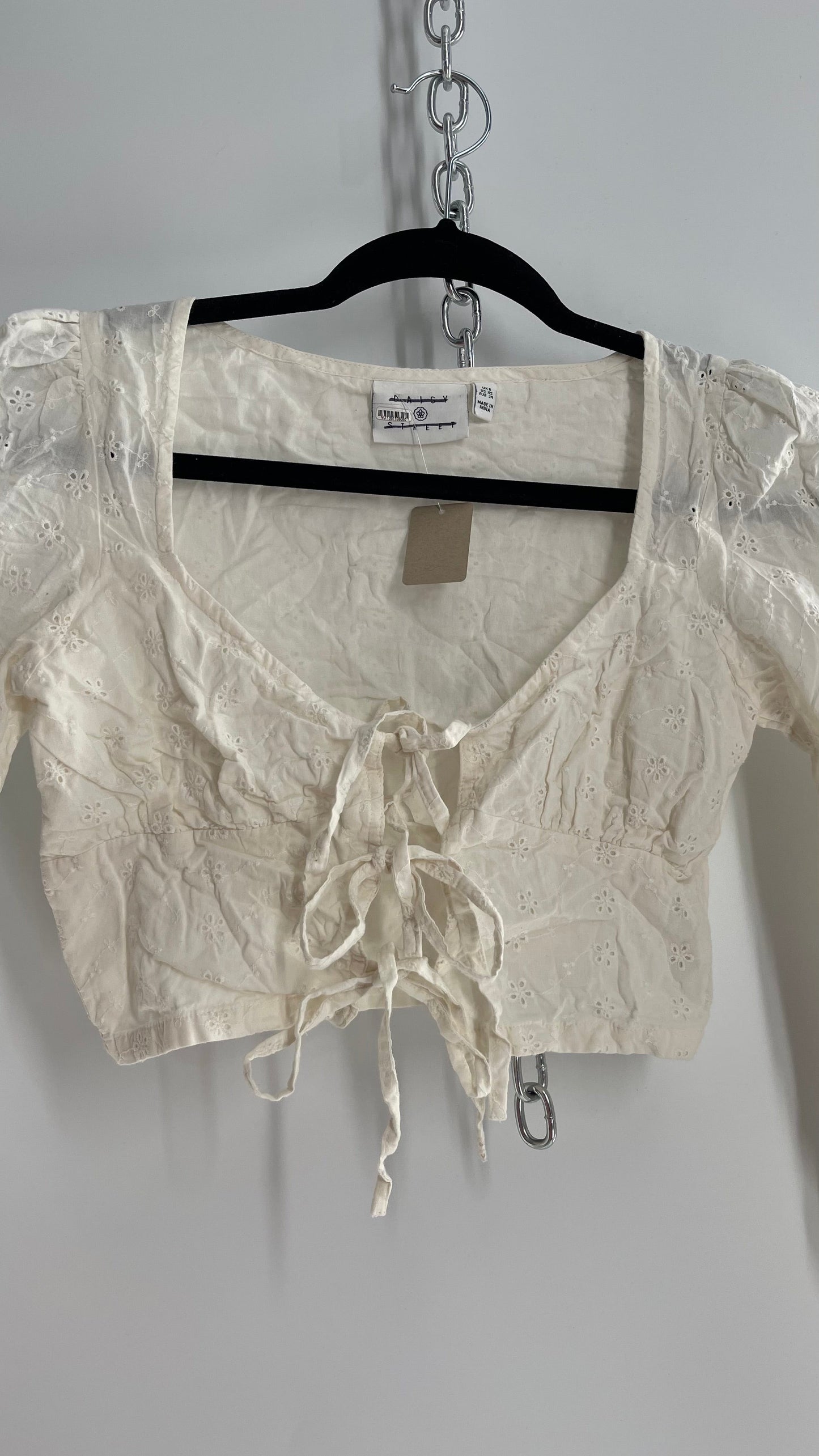 Daisy Street Triple Tie Bust Off White Eyelet Lace Blouse (S)