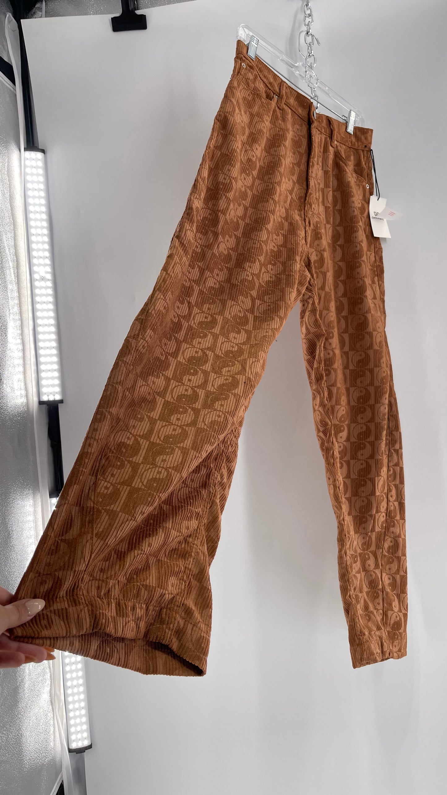 BDG Corduroy Checkered Ying Yang Straight Legs (28)
