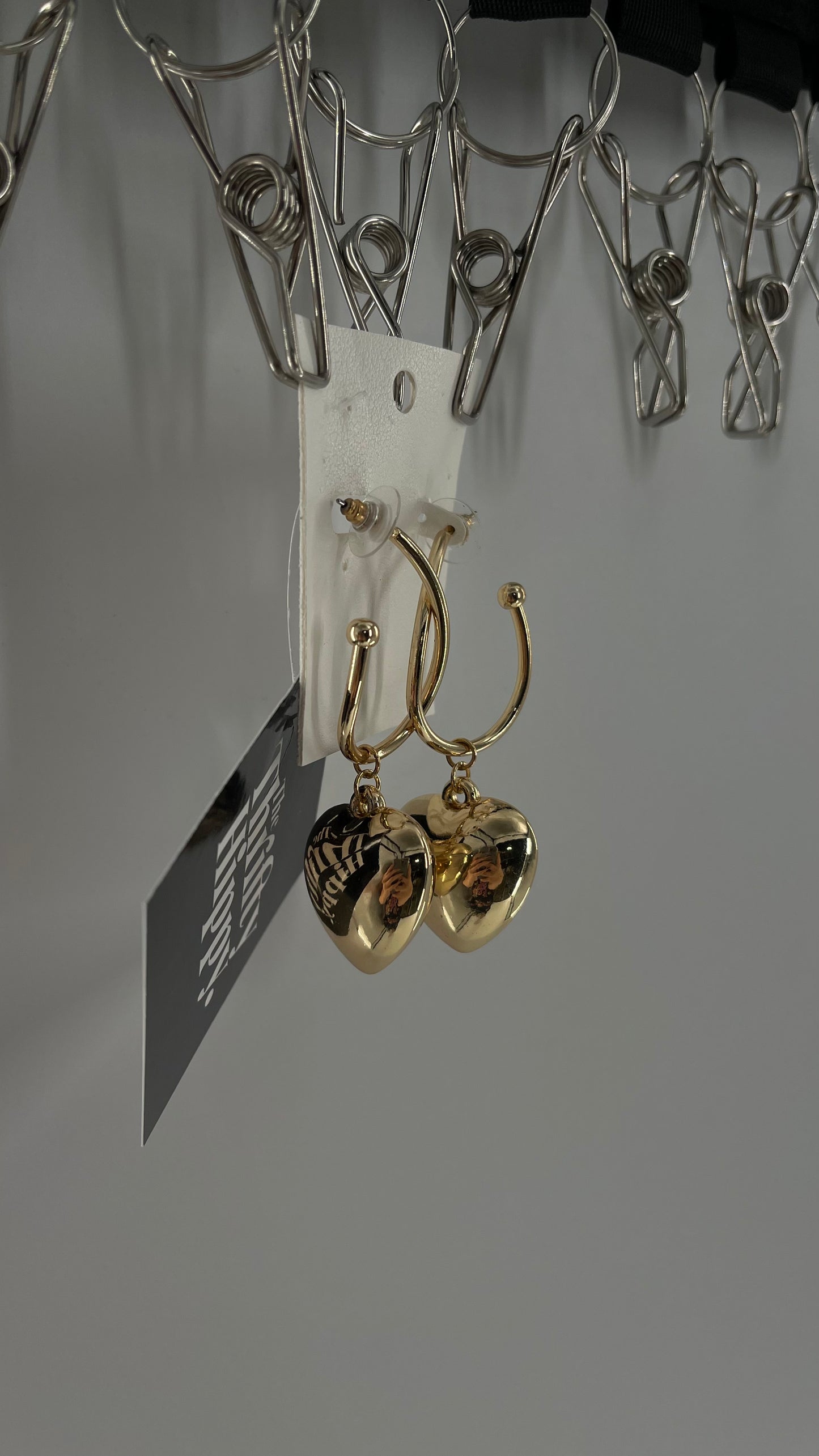 Free People Drooping Heart of Gold Earring