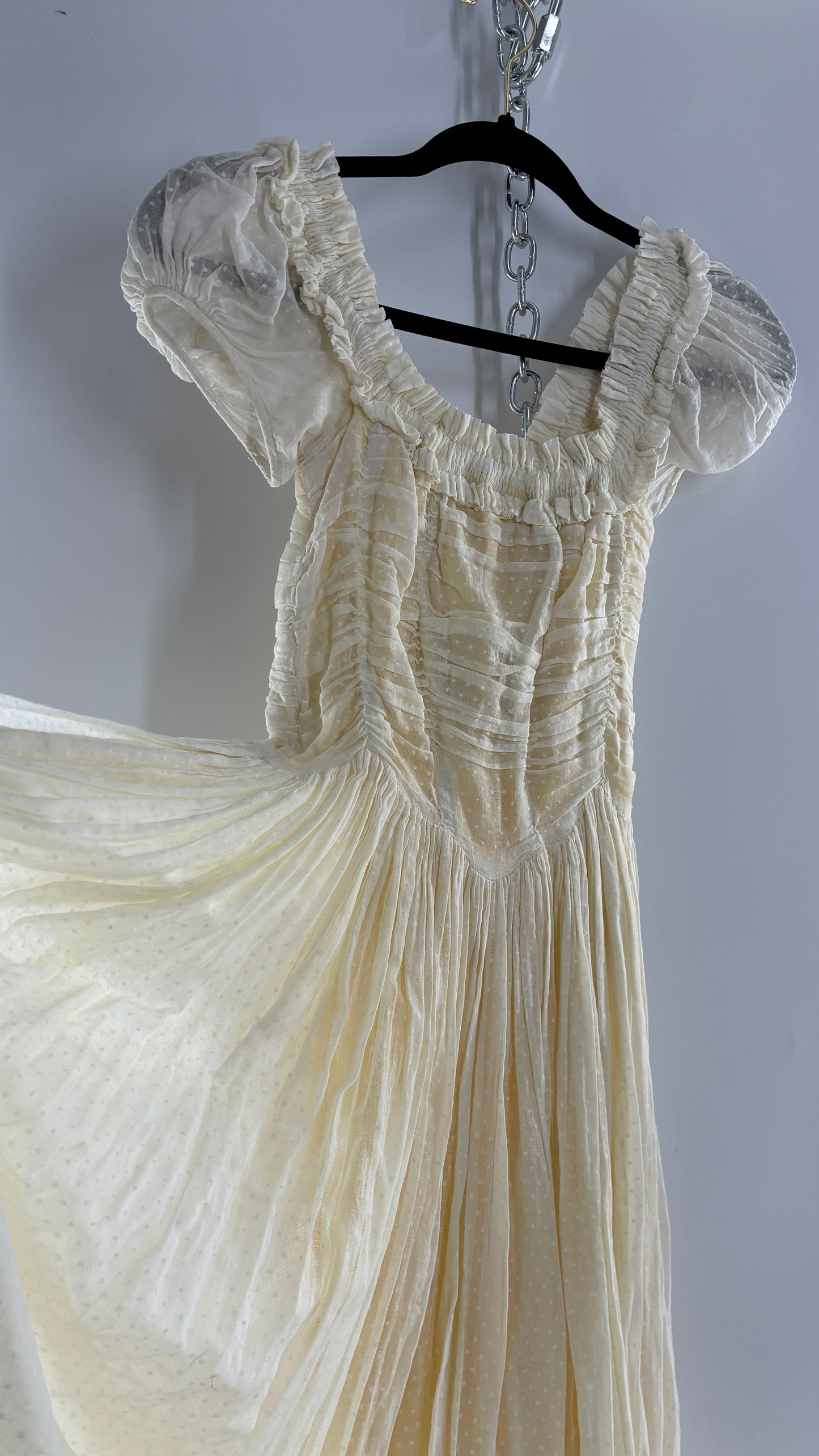 Vintage 1970s Off White Cotton Handmade Maxi Dress with Ruched Bodice, Puff Sleeves, and Polka Dot Texture (XS/S)