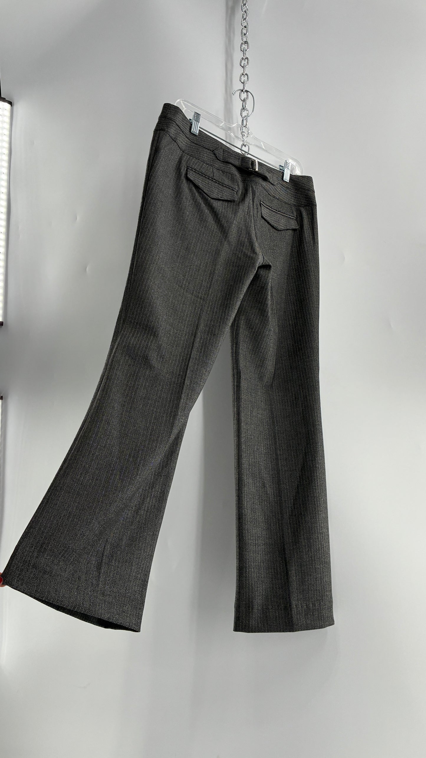 Vintage 1990s EXPRESS Editor Dark Grey Pinstripe Ultra Low Rise Thick Hip Band Kick Flares (6R)