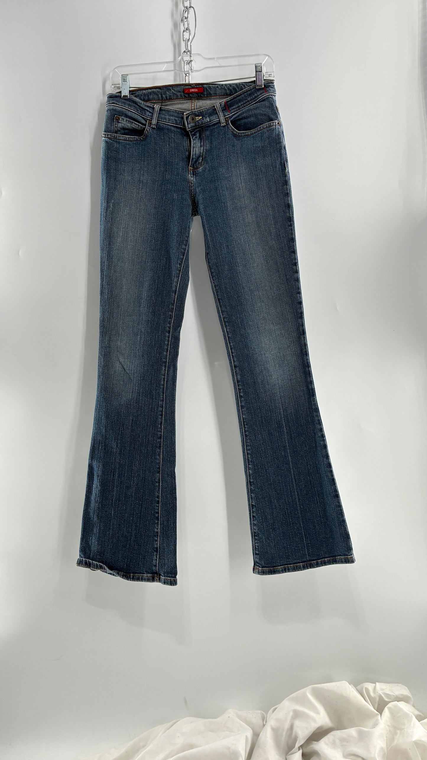 Vintage GUESS Light Wash Kick Flare Jeans (28)