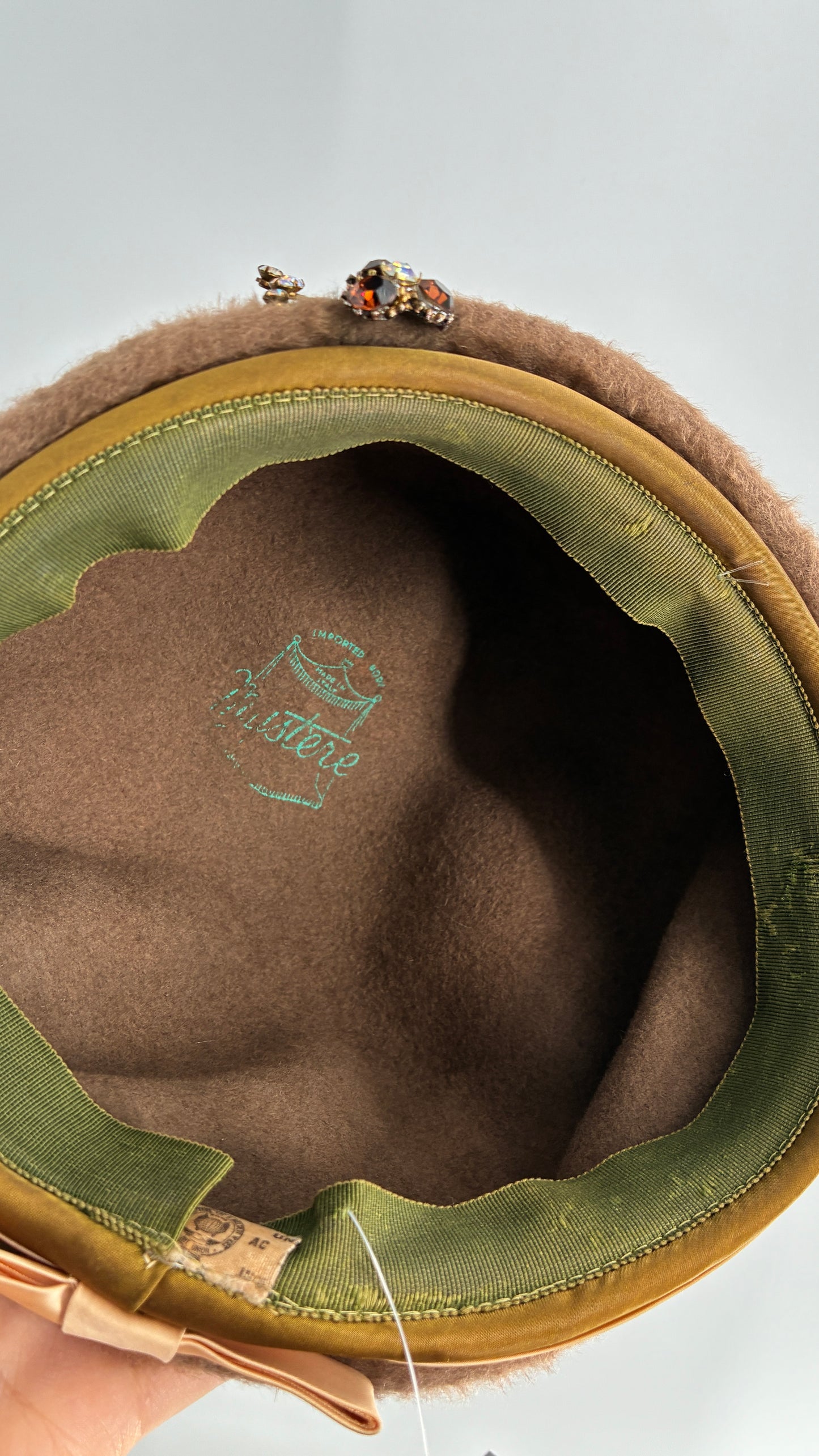 Vintage ROBBI LOU Brown Pillbox Hat