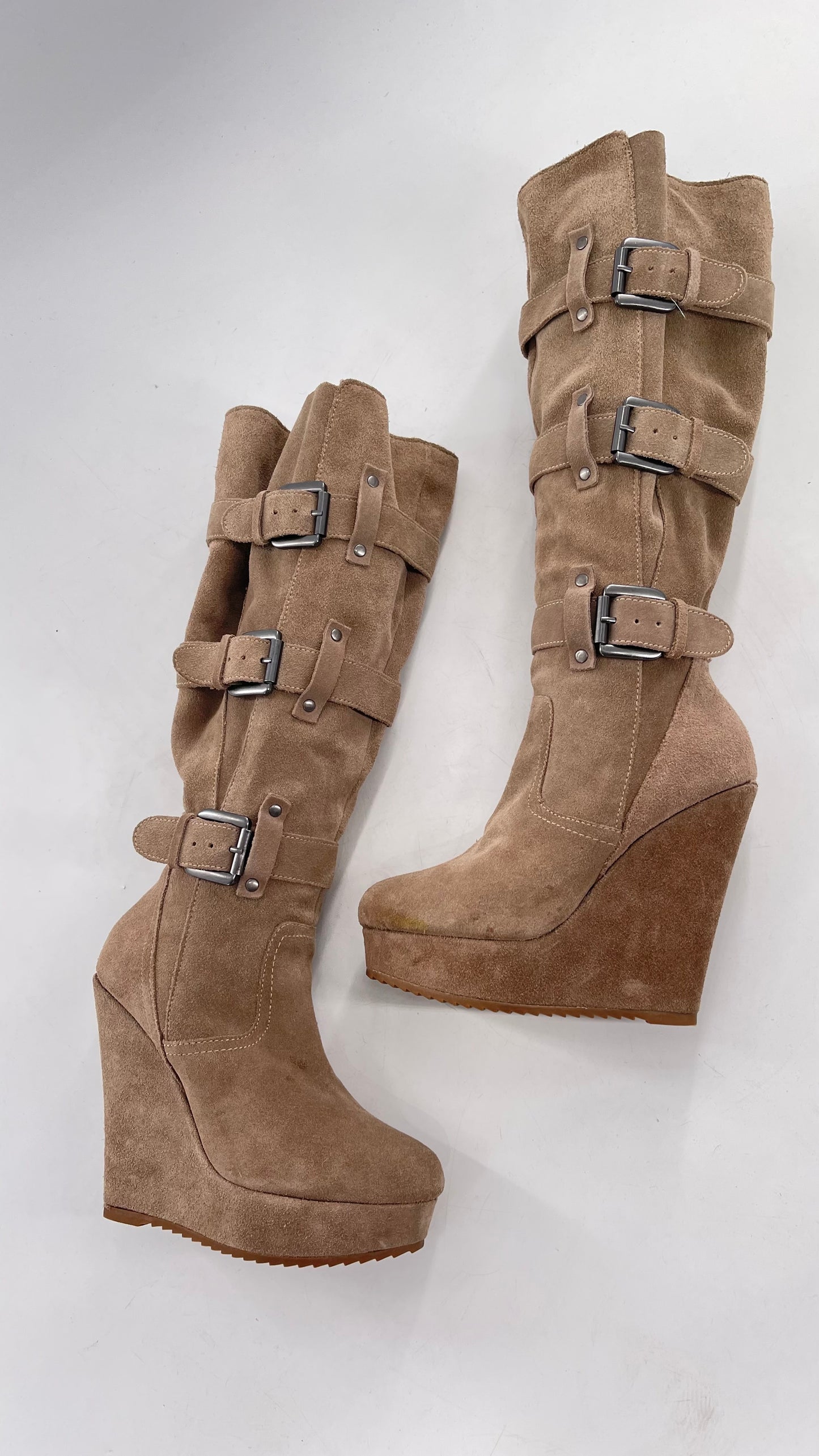 Vintage Bakers Genuine Suede Leather Gray/Tan Wedge Platform Knee High Boots with Gun Metal Buckles (6)
