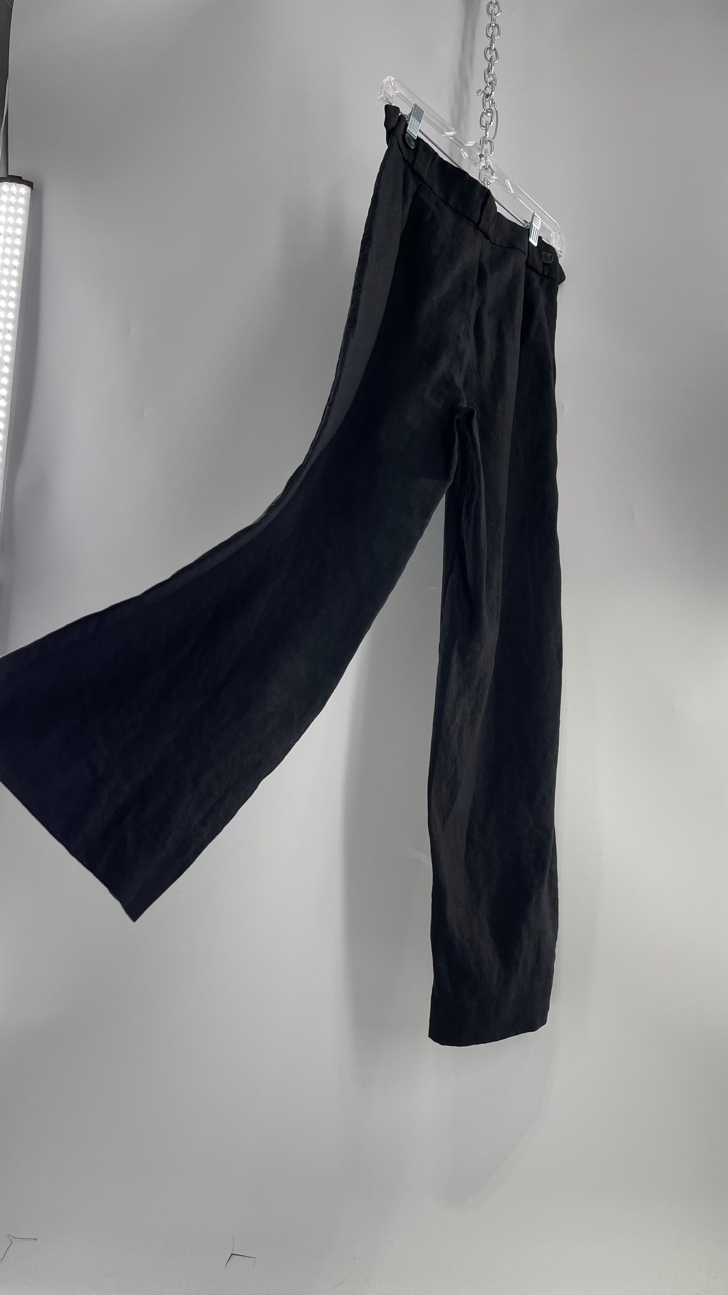 Thrills Black Thick Linen Trouser with Side Buttons and Pleating (4)