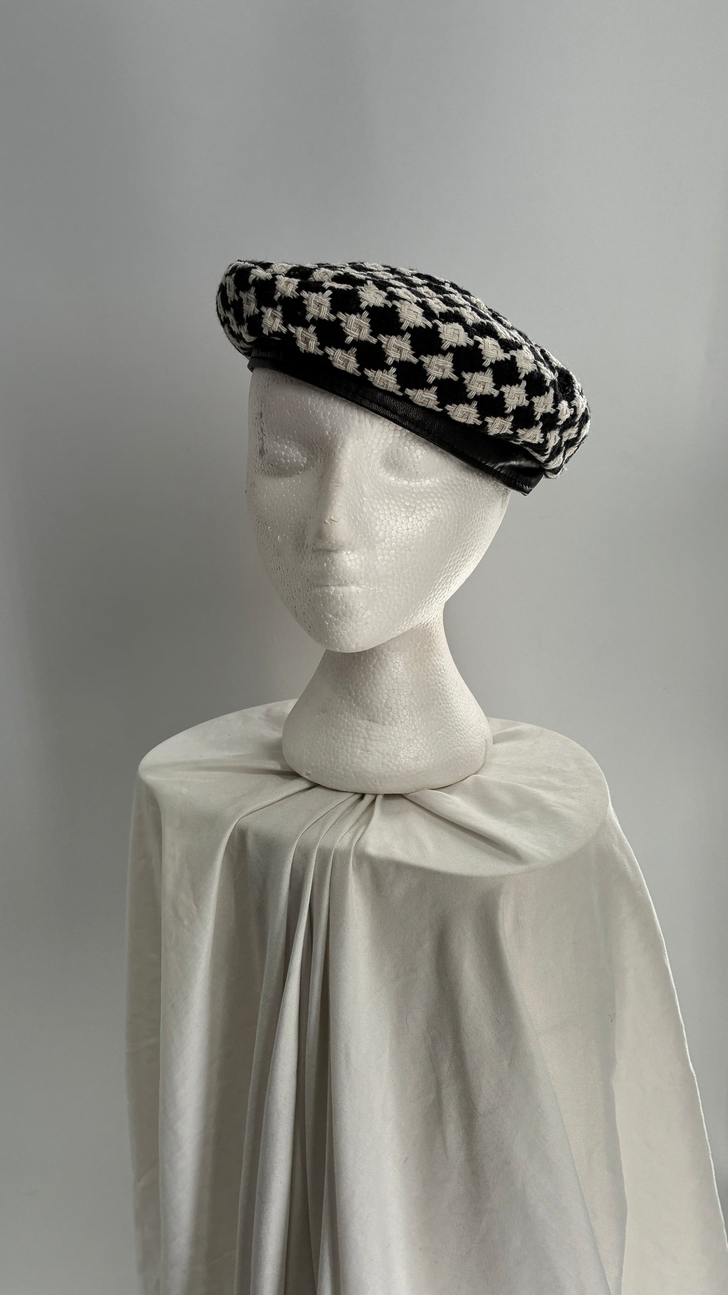 Black and White Knit Houndstooth Beret with Vegan Leather Band