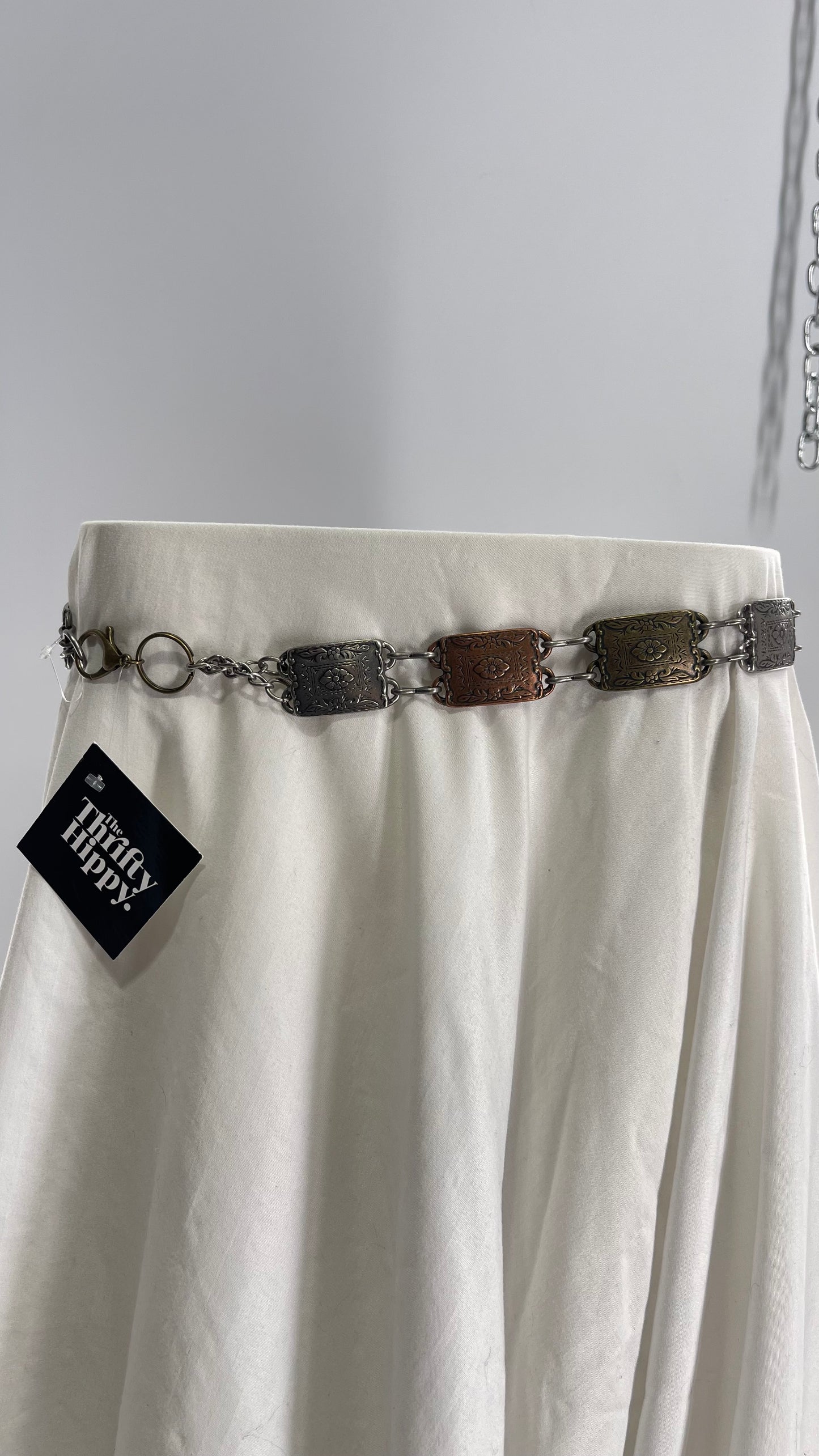 Vintage Mixed Metal Embossed Chain Belt (Medium)