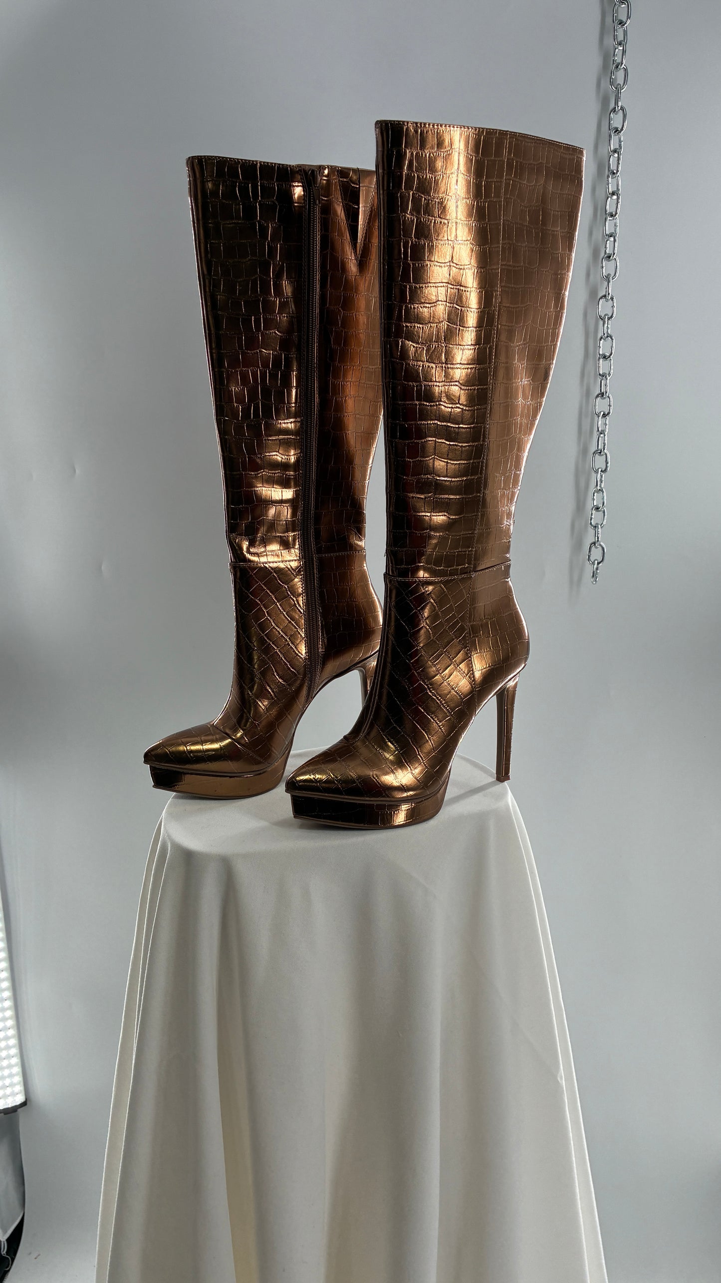 Vintage THALIA SODI Bronze Embossed Crocodile Texture Platform, Pointed Toe, Knee High Boots (6)