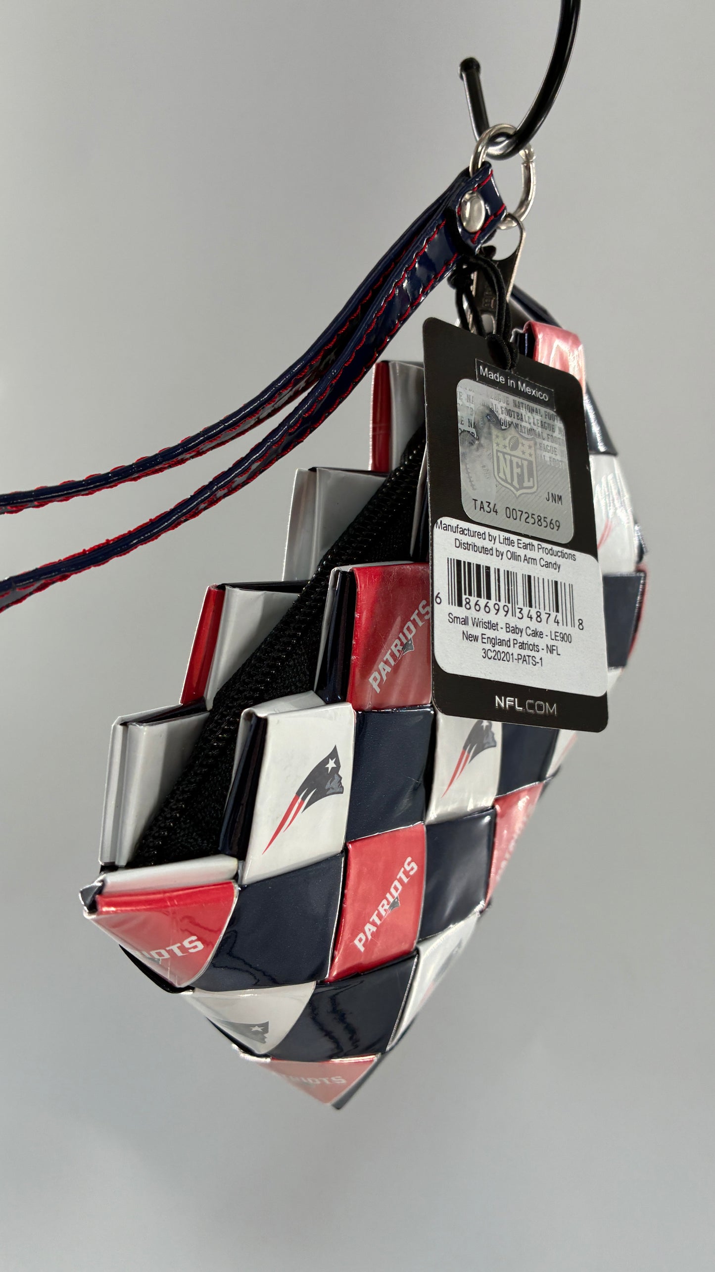 Deadstock Vintage PATRIOTS OLLIN NFL Wristlet Made in Mexico