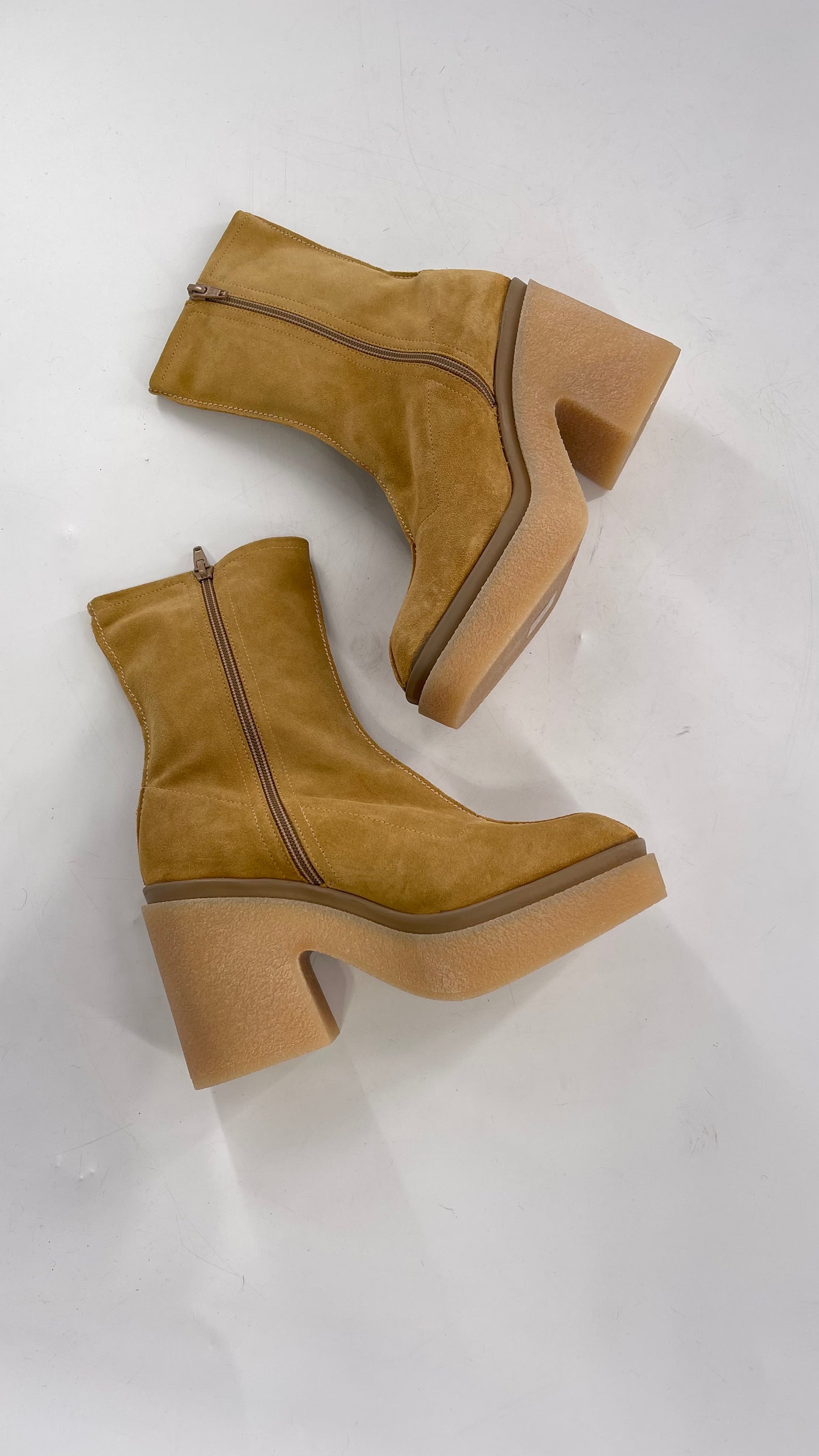 Free People Gigi Tan Suede Ankle Boots with Platform and Chunky Rubber Heel (38.5)