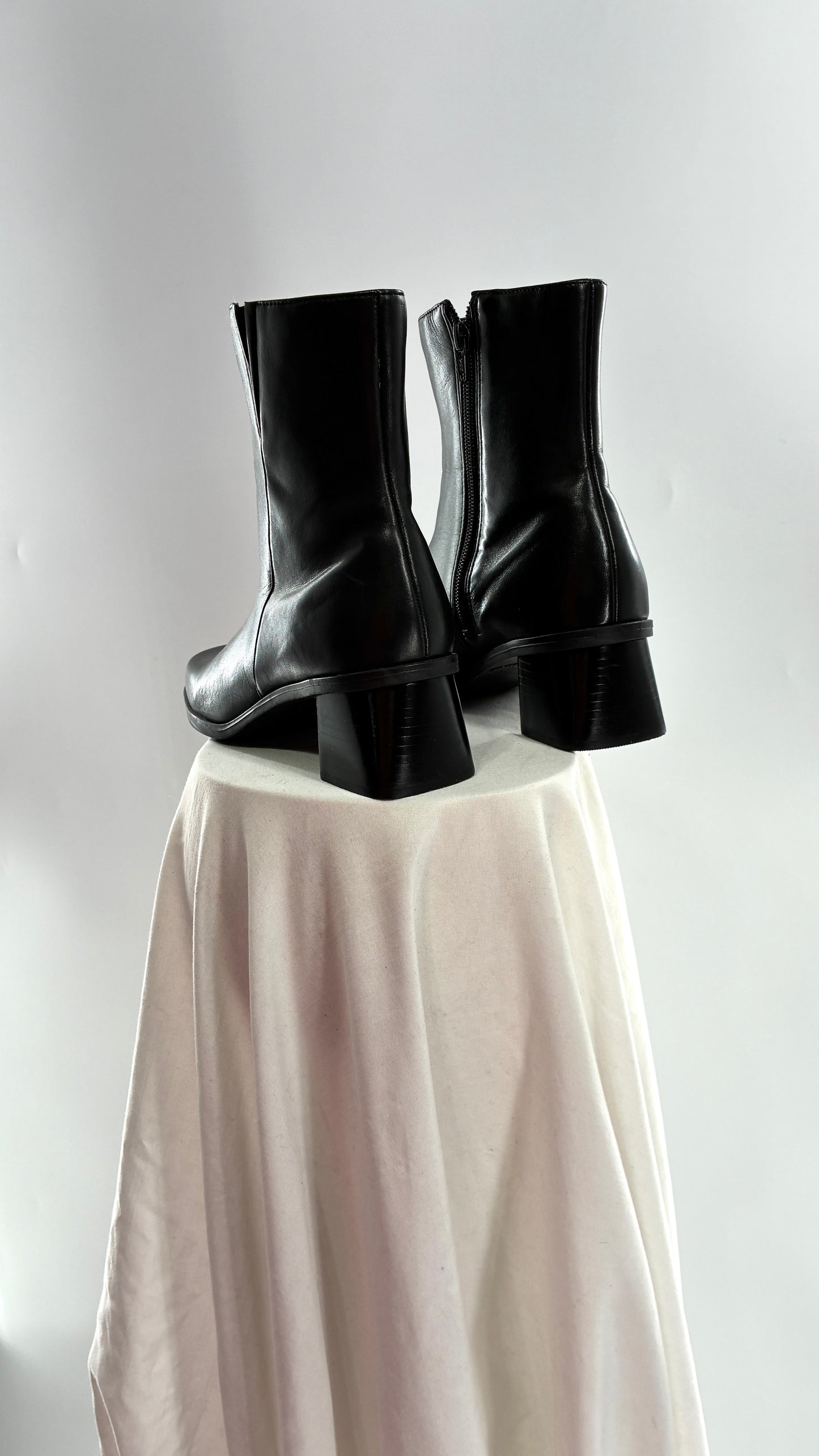 Vintage Naturalizer Black Square Toe Genuine Leather Block Heel Boots Made in Brazil (8)