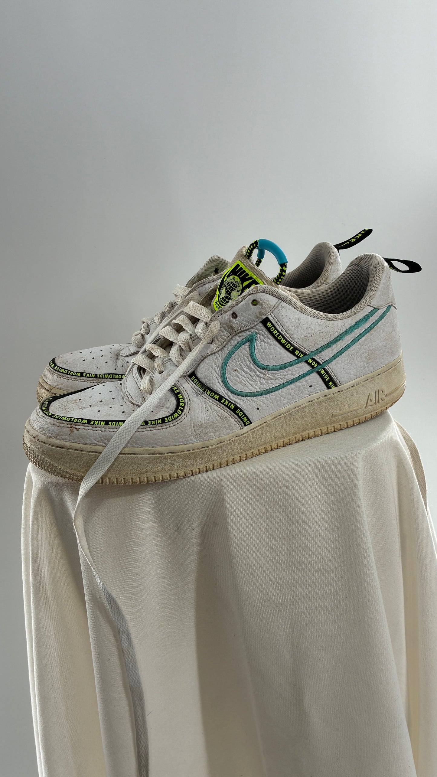 Vintage Rare NIKE Air Force 1 Premium Worldwide Pack Fury Mens (12)