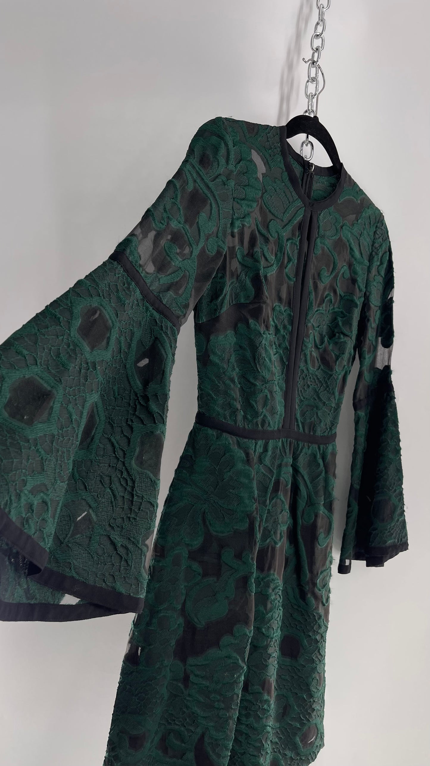 Vintage Ellie Saab Forest Green Lace Dress with Bell Sleeves (36)
