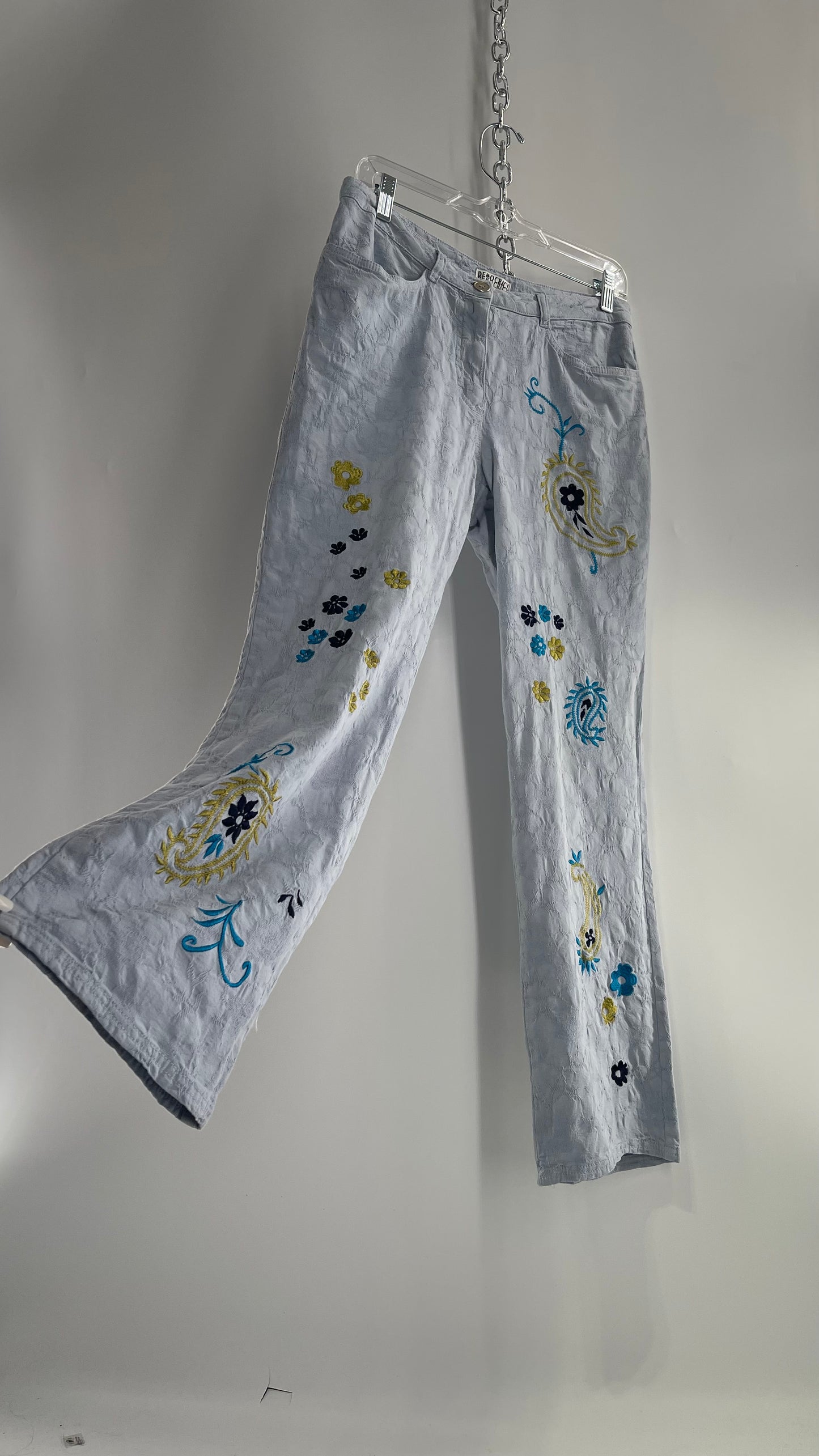 Vintage DEMOCRACY Embroidered, Textured Kickflares (8 Petite)