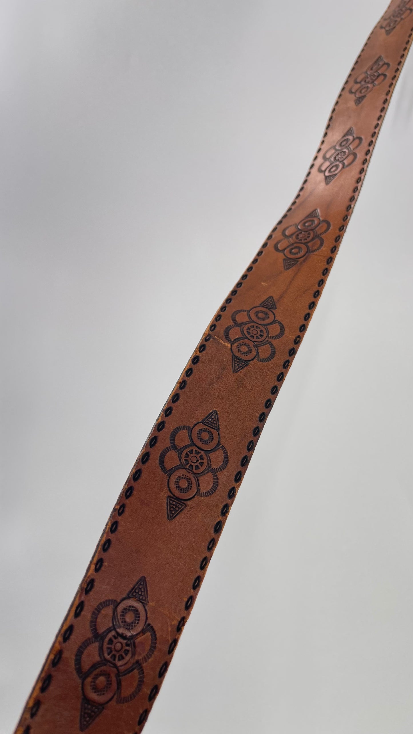 Vintage 70s Hand Tooled HandCrafted Embossed Genuine Leather Belt (S/M)