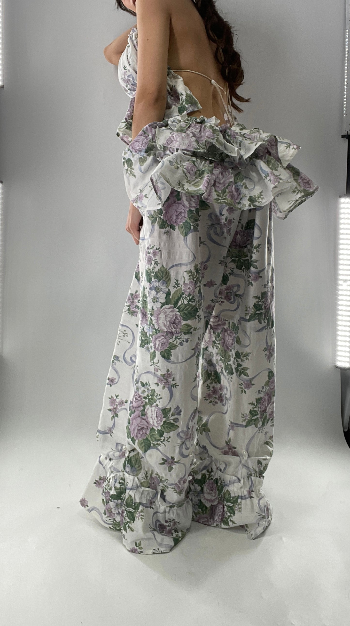 Vintage Handmade 2 Piece Set with Apron Style Ruffled Bum🧺 (One Size XS-XL)