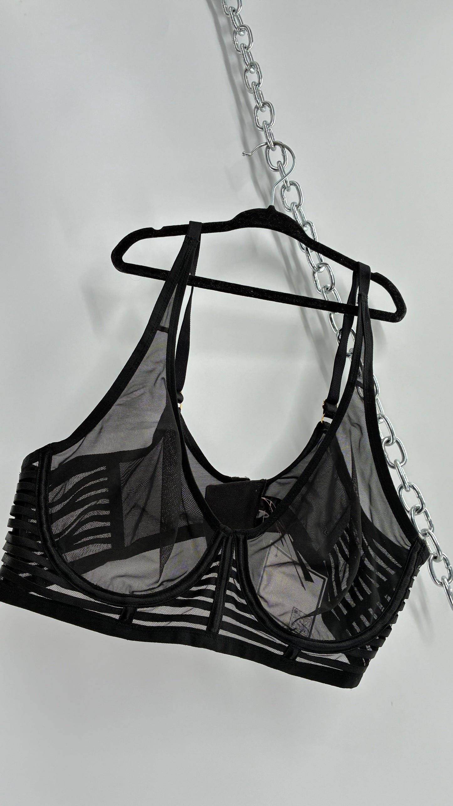 Vintage Victoria’s Secret Underwire Black Mesh Bandage Bra (38C)