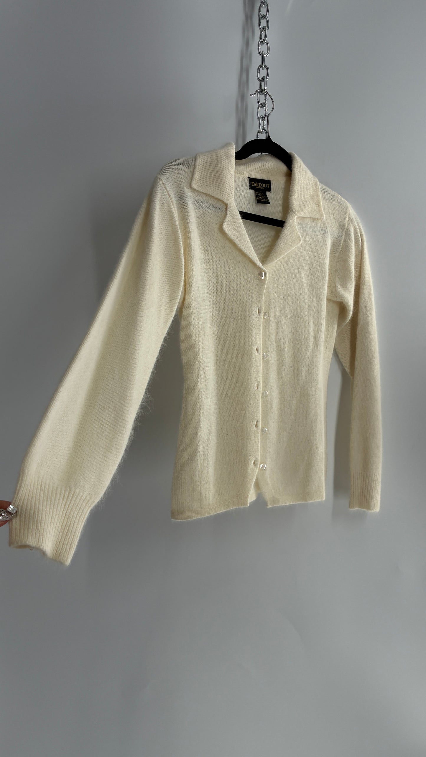 Vintage TAKEOUT Angora Rabbit Fur Blend White Cardigan (Medium)