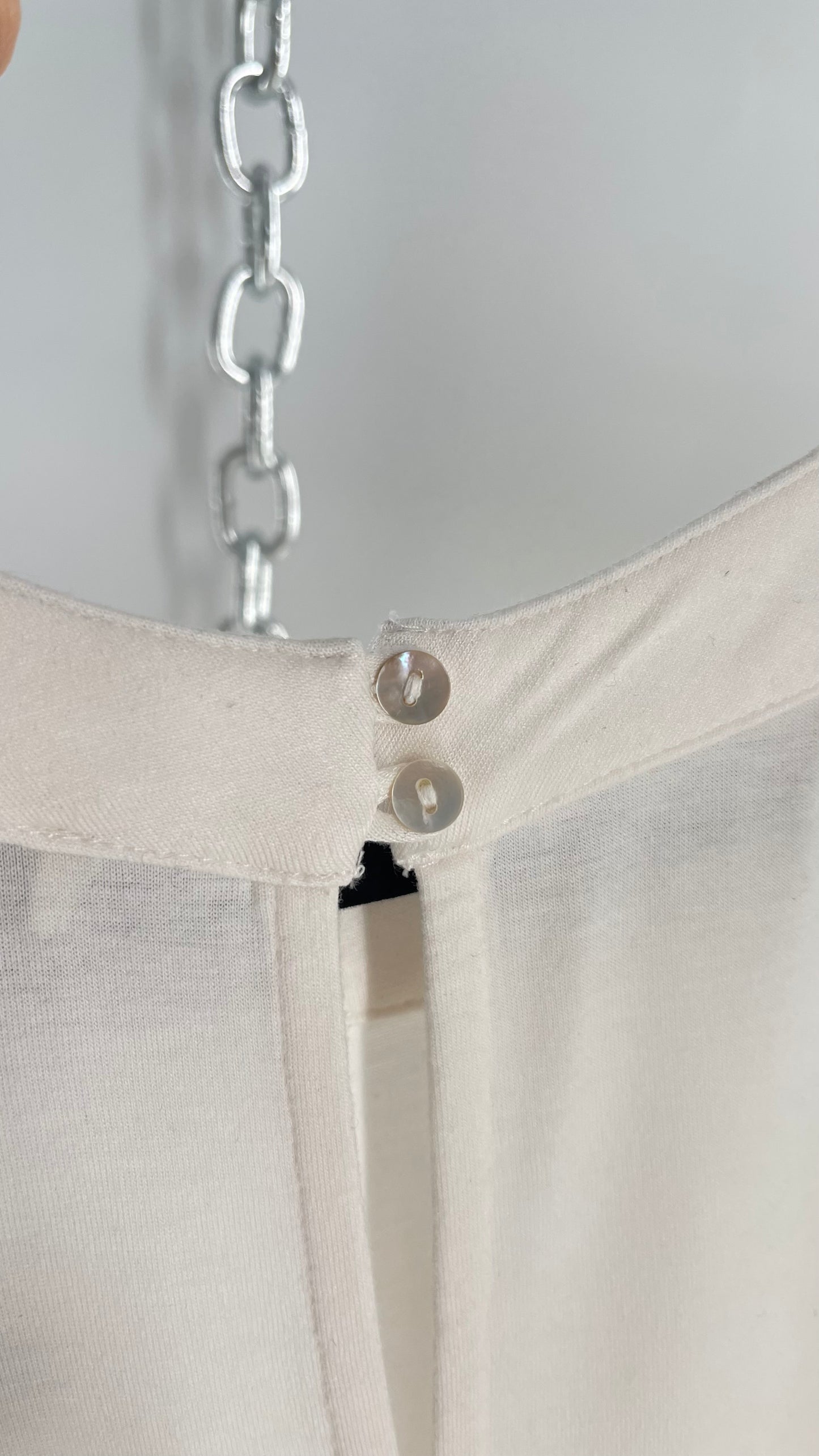 Anthropologie Eri + Ali White Embroidered Bat Wing Blouse (Medium)