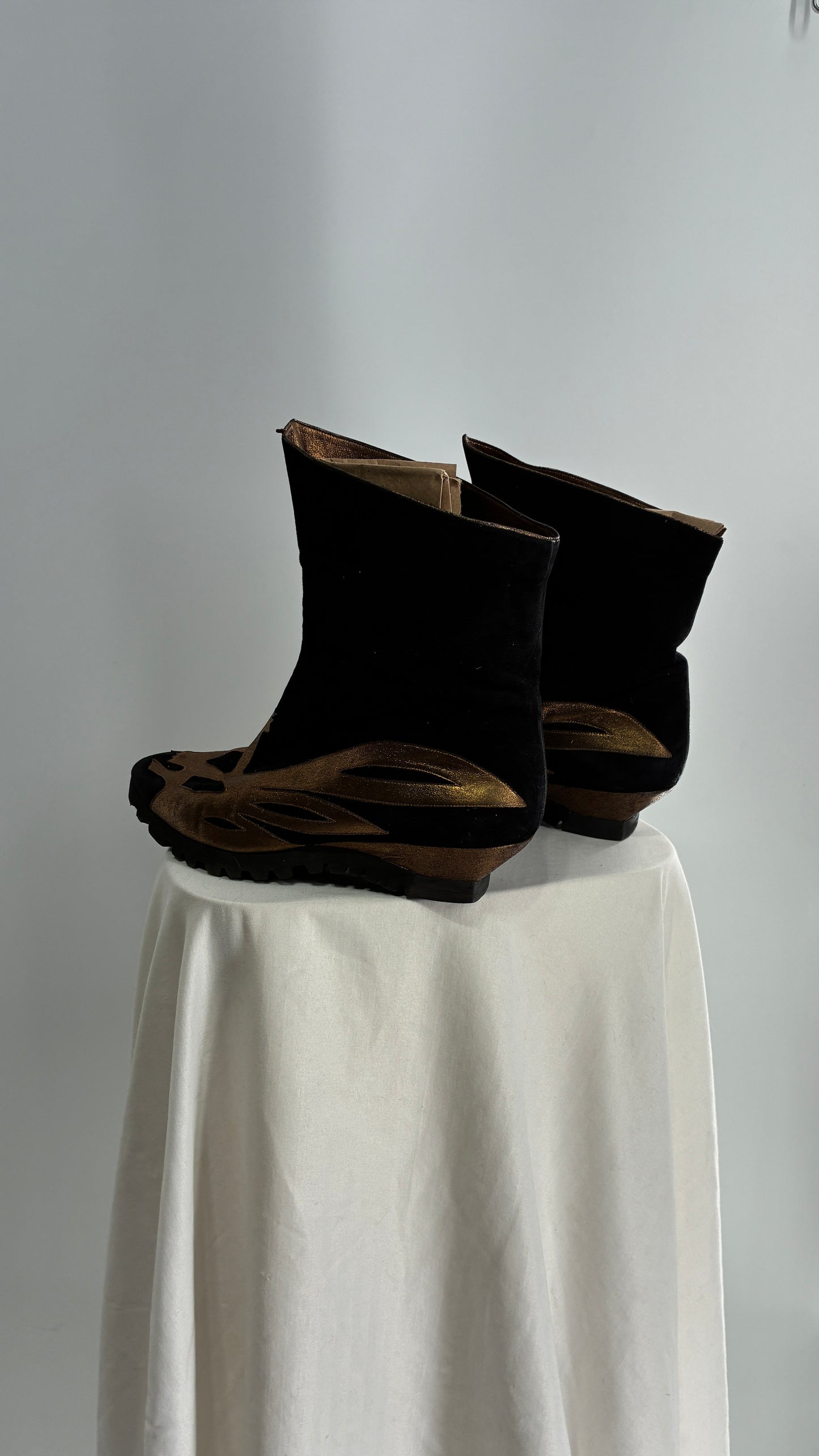 Vintage 1960s Pancaldi for MARLOWE Black Suede Gold/Bronze Appliqué Patchwork Pointed Toe Boot (38.5)