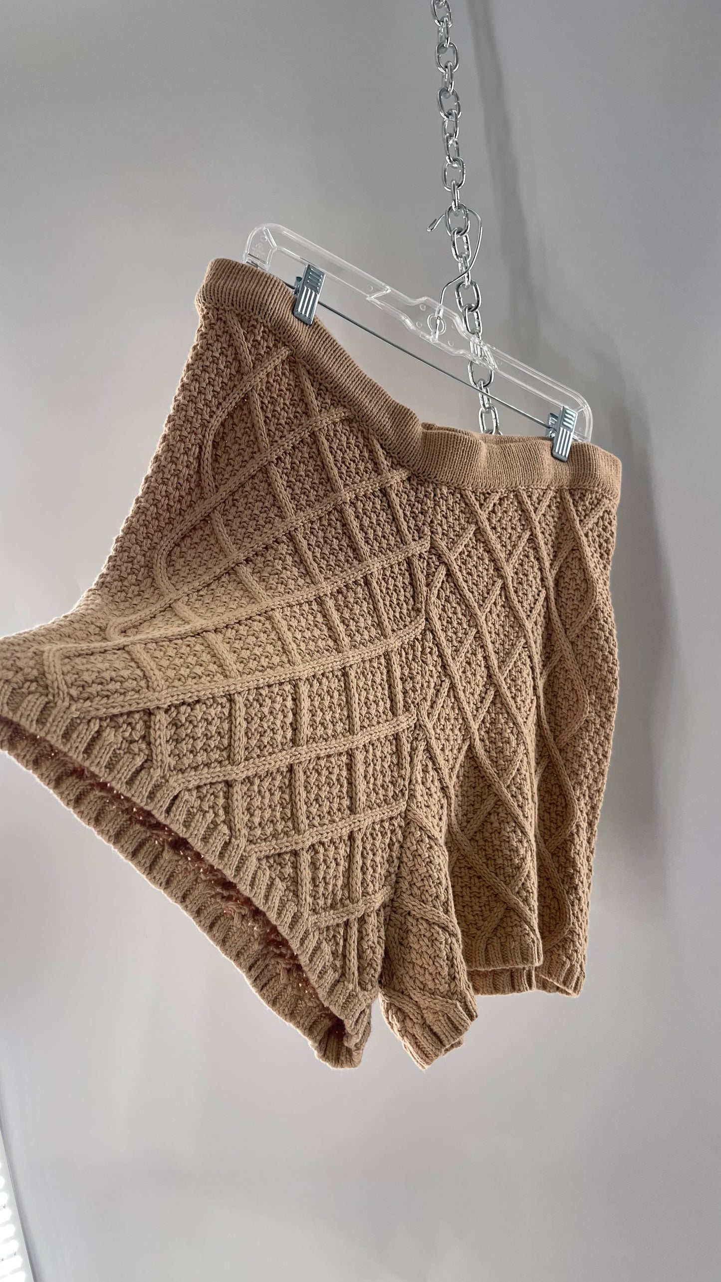 Anthropologie Current Air Knit Tan Crochet Argyle Shorts(XL)