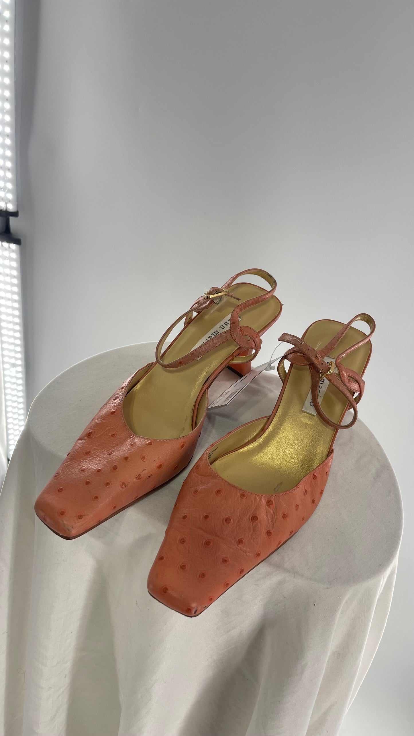 Vintage 1990s Ann Marino Pink Peach Genuine Leather Sling Back Pointed Square Toe Kitten Heel (8)