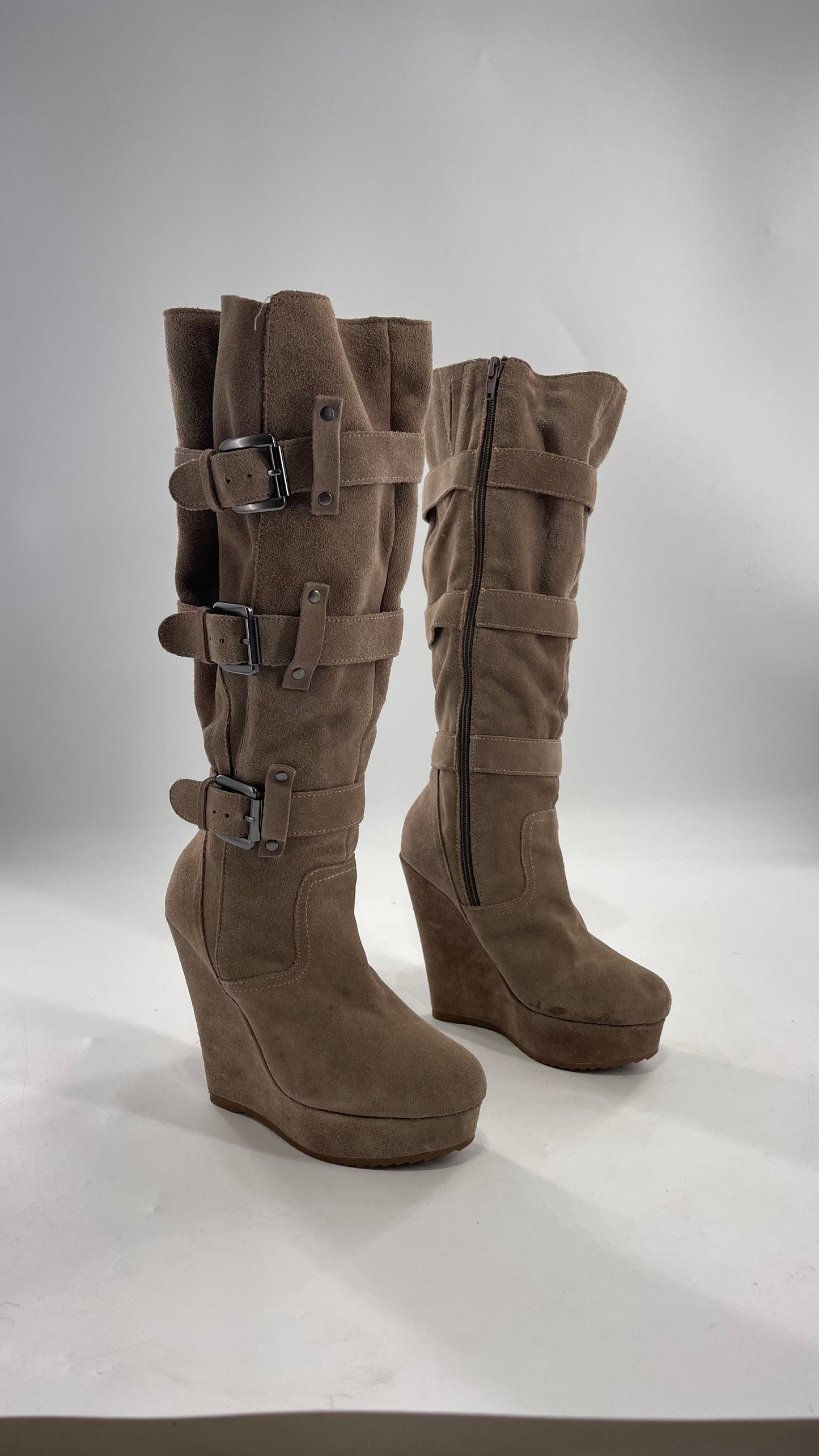 Vintage Bakers Genuine Suede Leather Gray/Tan Wedge Platform Knee High Boots with Gun Metal Buckles (6)