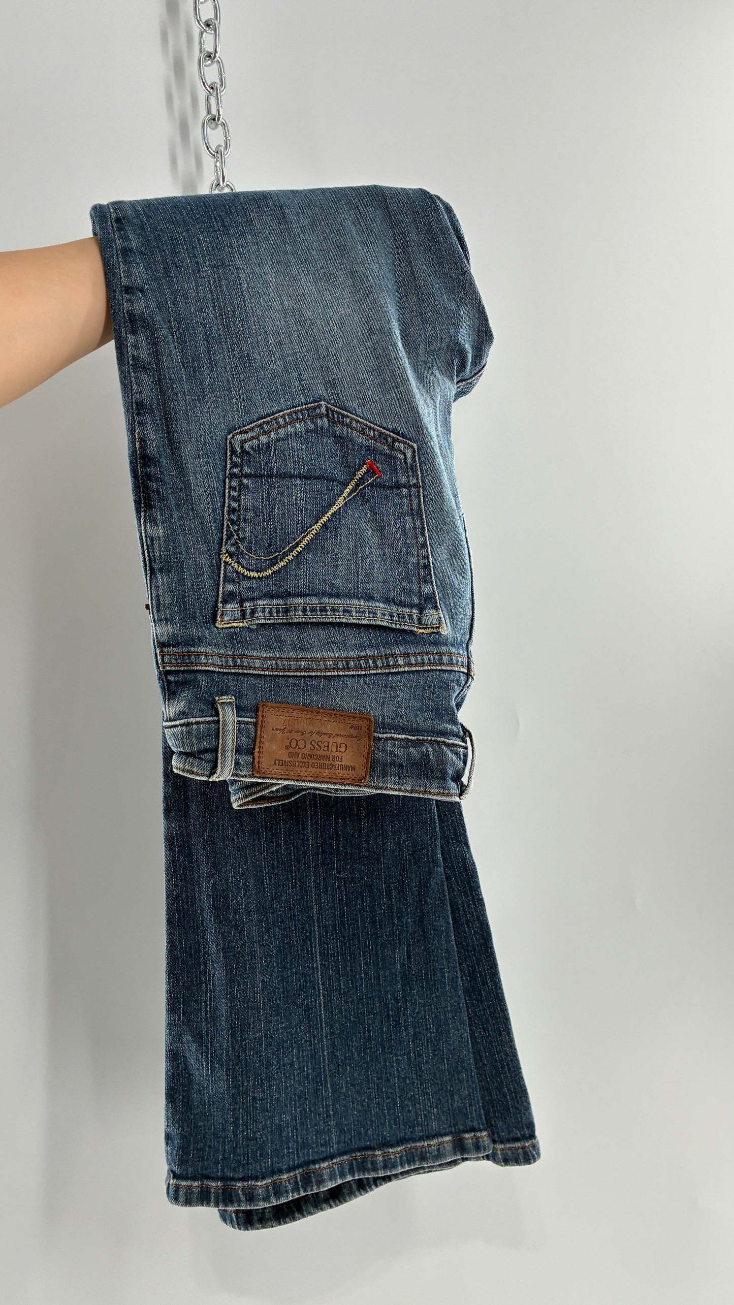 Vintage GUESS Light Wash Kick Flare Jeans (28)