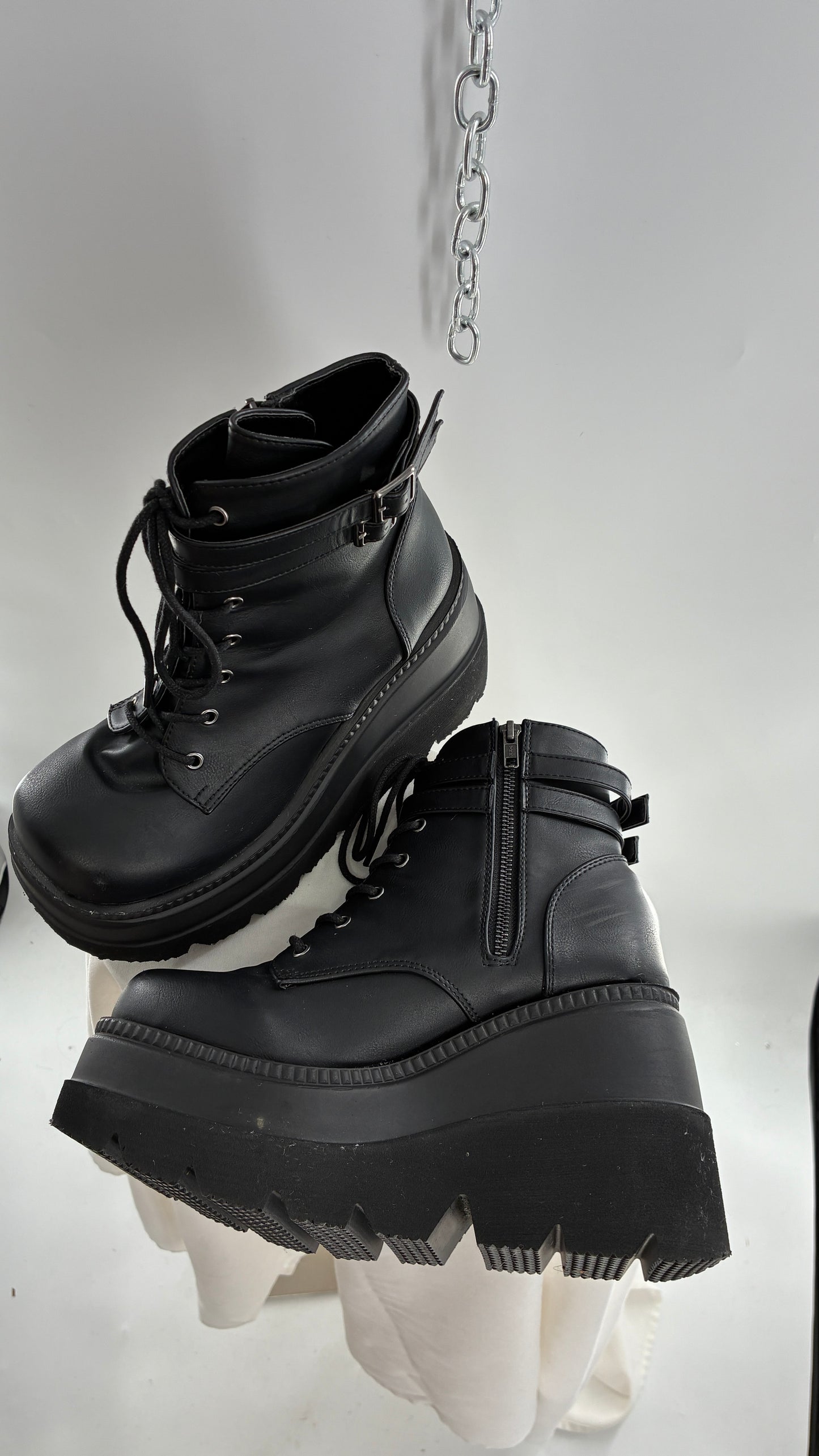 DEMONIA Shaker-52 Black Platform Wedge Combat Boots (9)