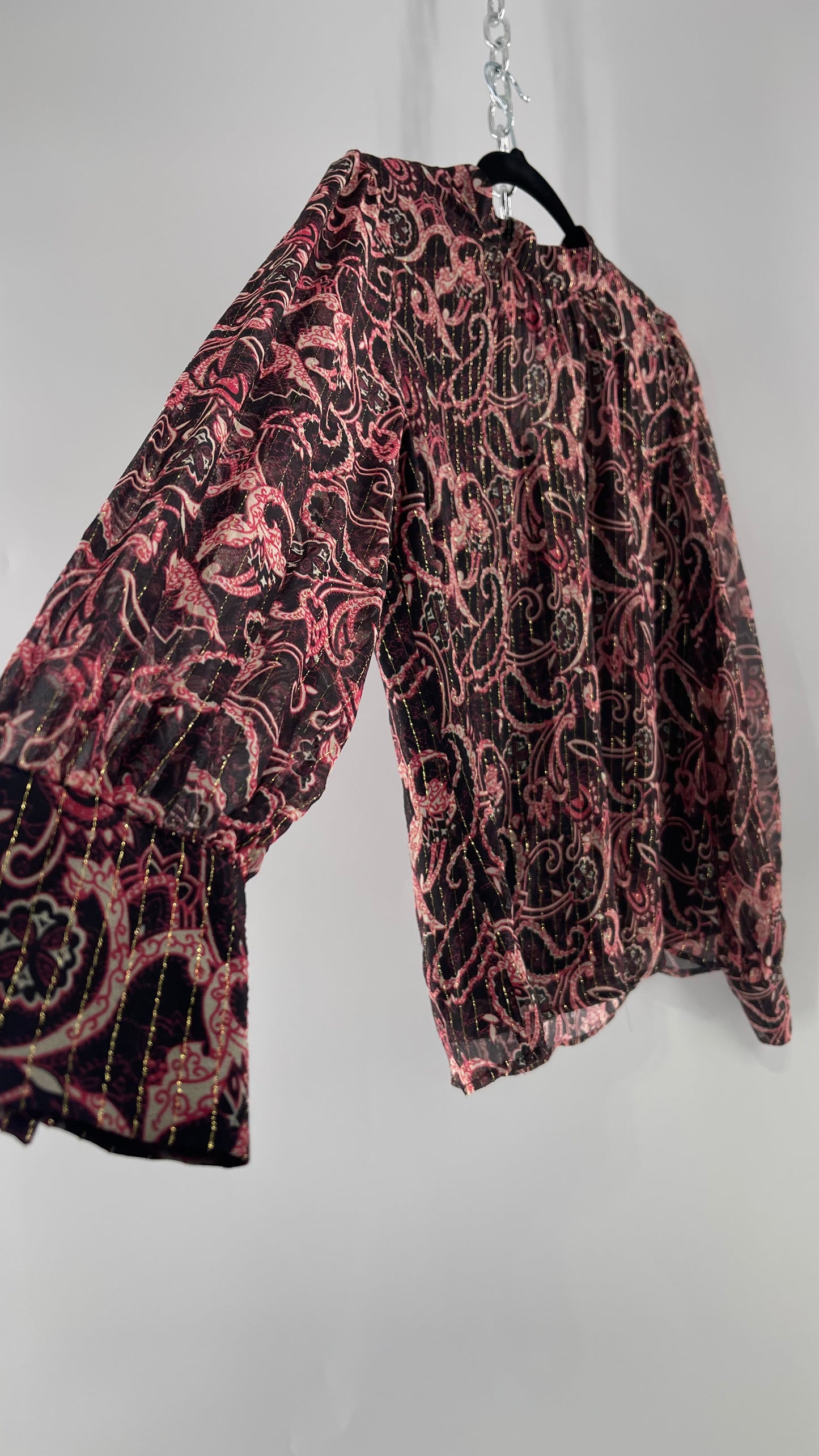 Kachel 95% Silk Black Paisley Blouse with Gold Tinsel Bessie Anthropologie (6)