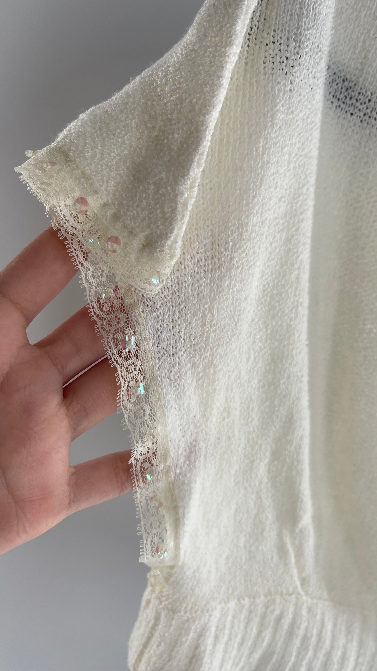 MIXIT VINTAGE White 100% Acrylic Cropped Shrug with Sequin and Button Detailing (Medium)