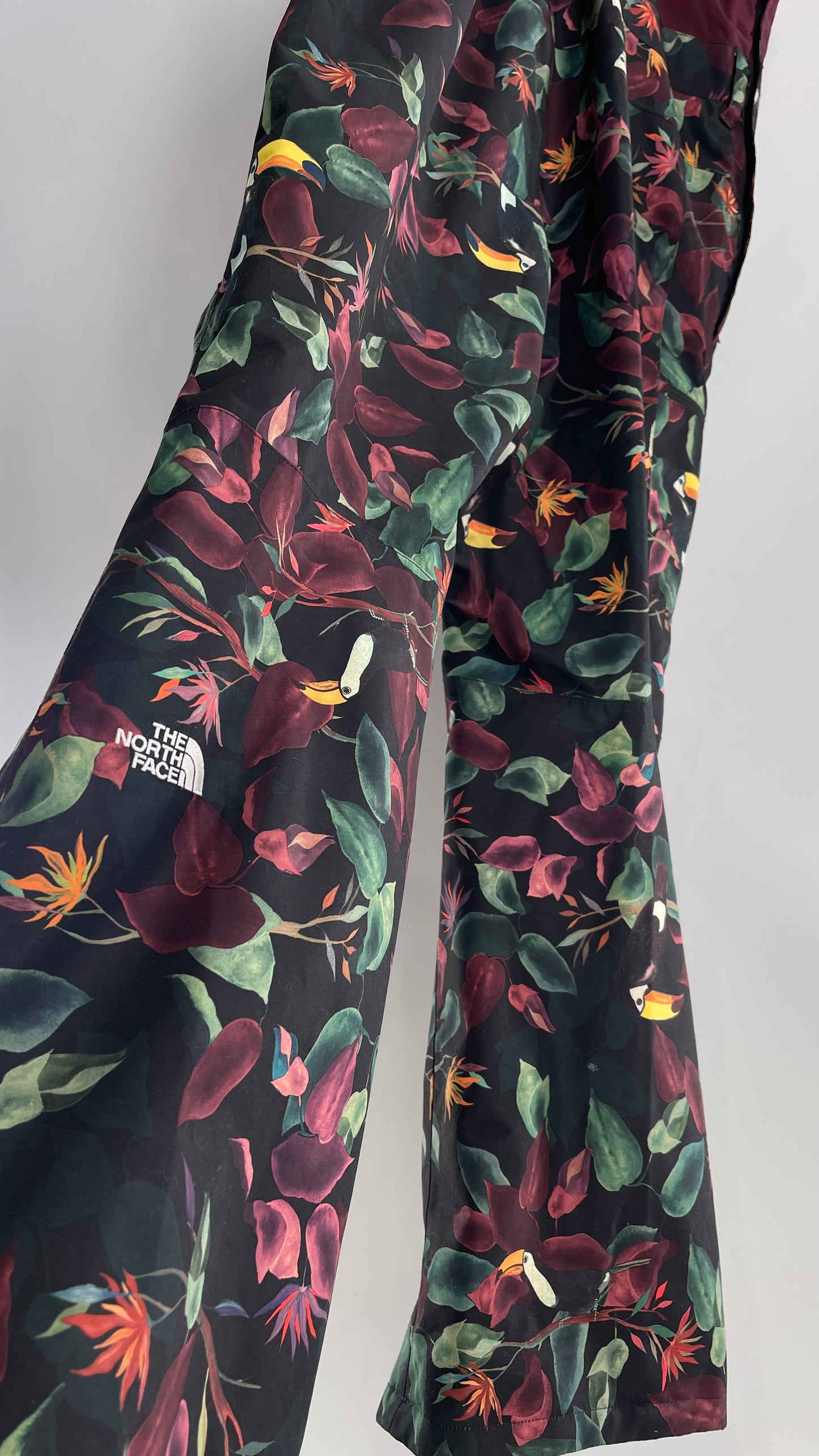 The North Face Tropical Patterned Burgundy Snowboard/Ski/Snowsuit (XL)