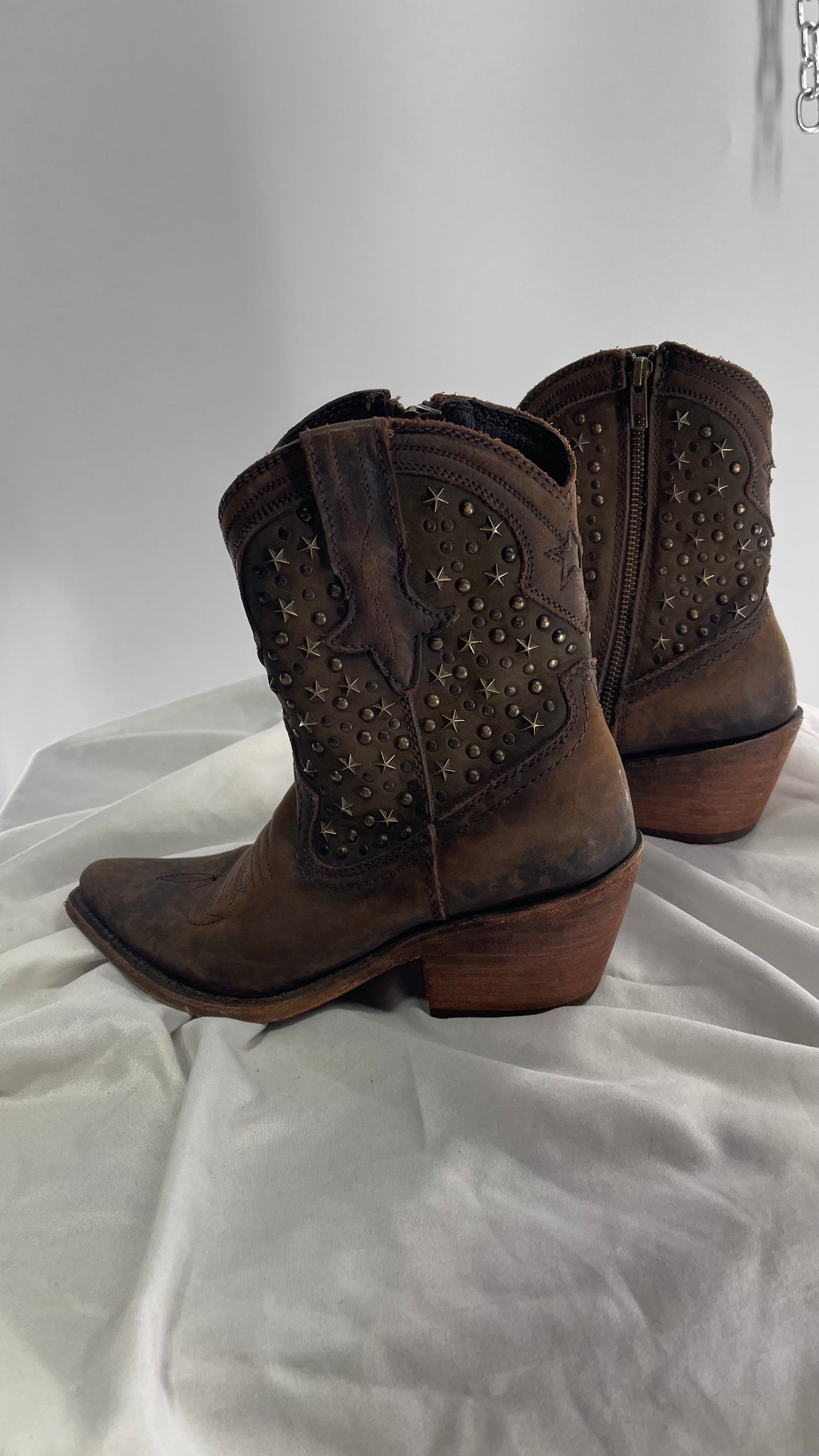 LIBERTY BLACK Handmade in Mexico Leather Cowboy Boots with Star Studs (7.5)