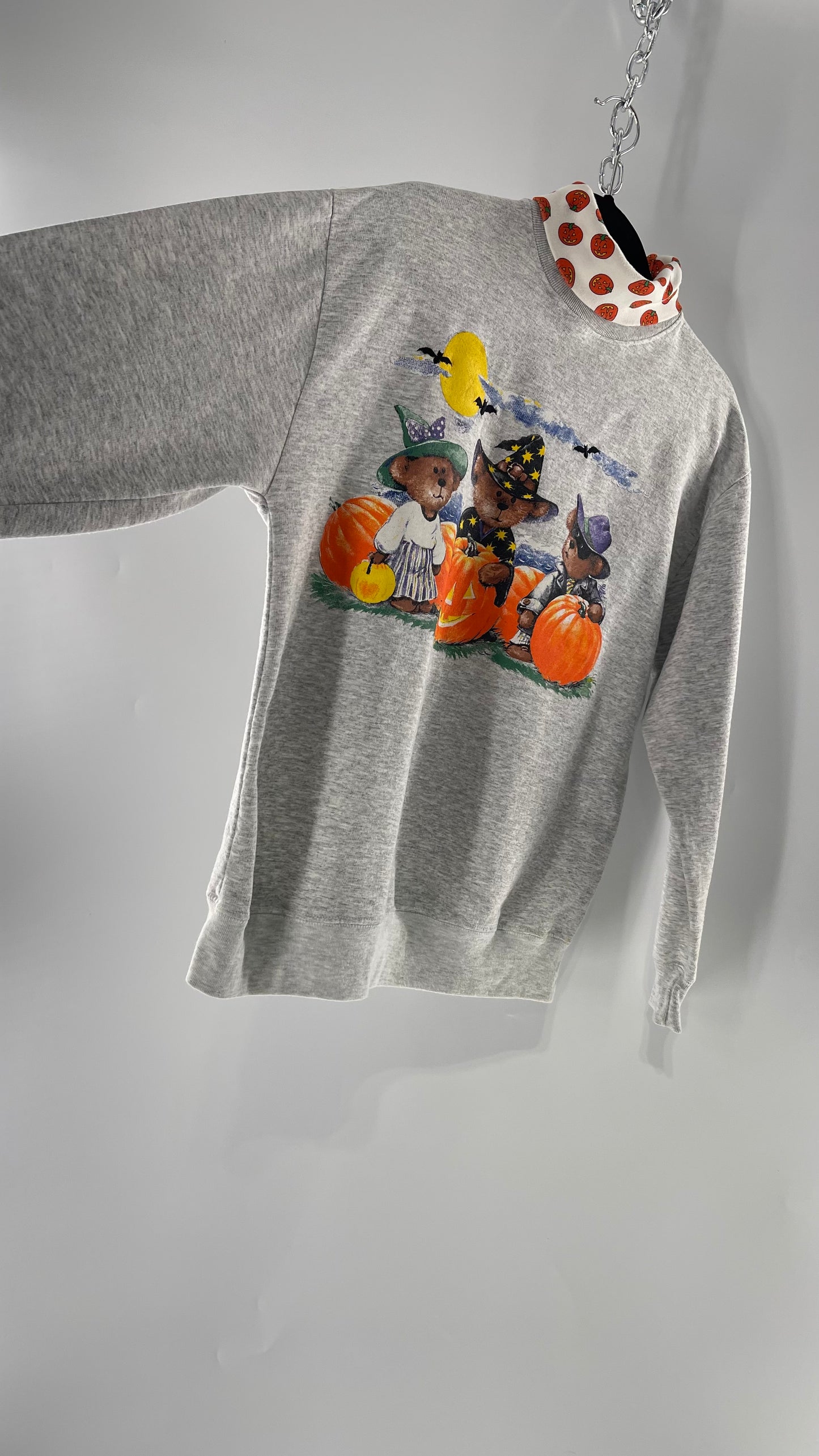 Vintage Halloween Turtle Neck Teddy Bear Sweater (Medium)