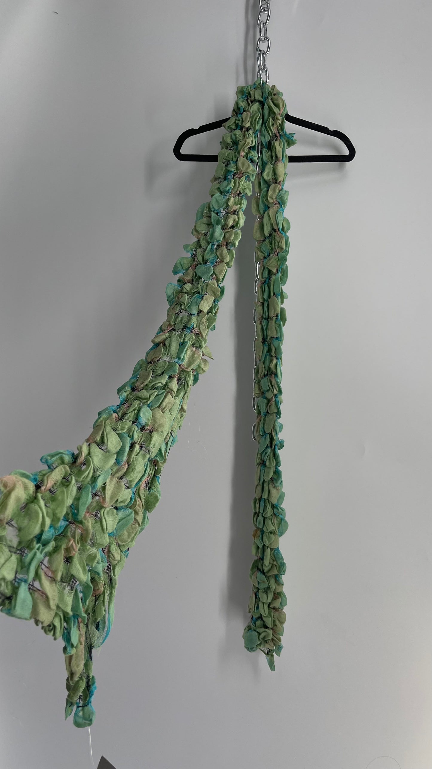Vintage Scrunchy Green Textured Skinny Scarf