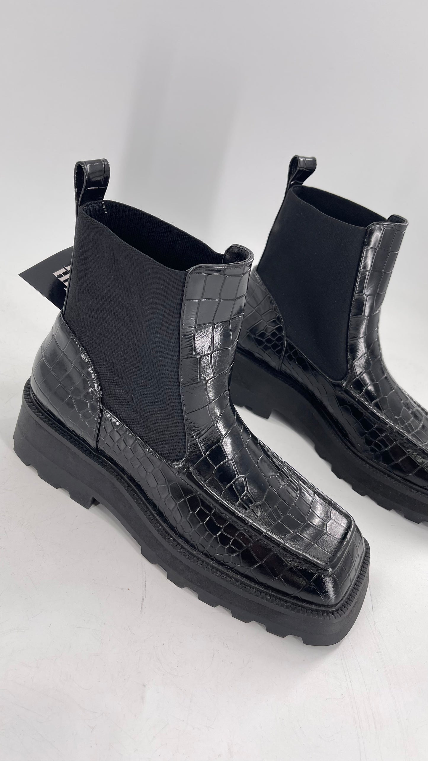 INTENTIONALLY Black Patent Crocodile Embossed Extreme Square Toe Boots (10)
