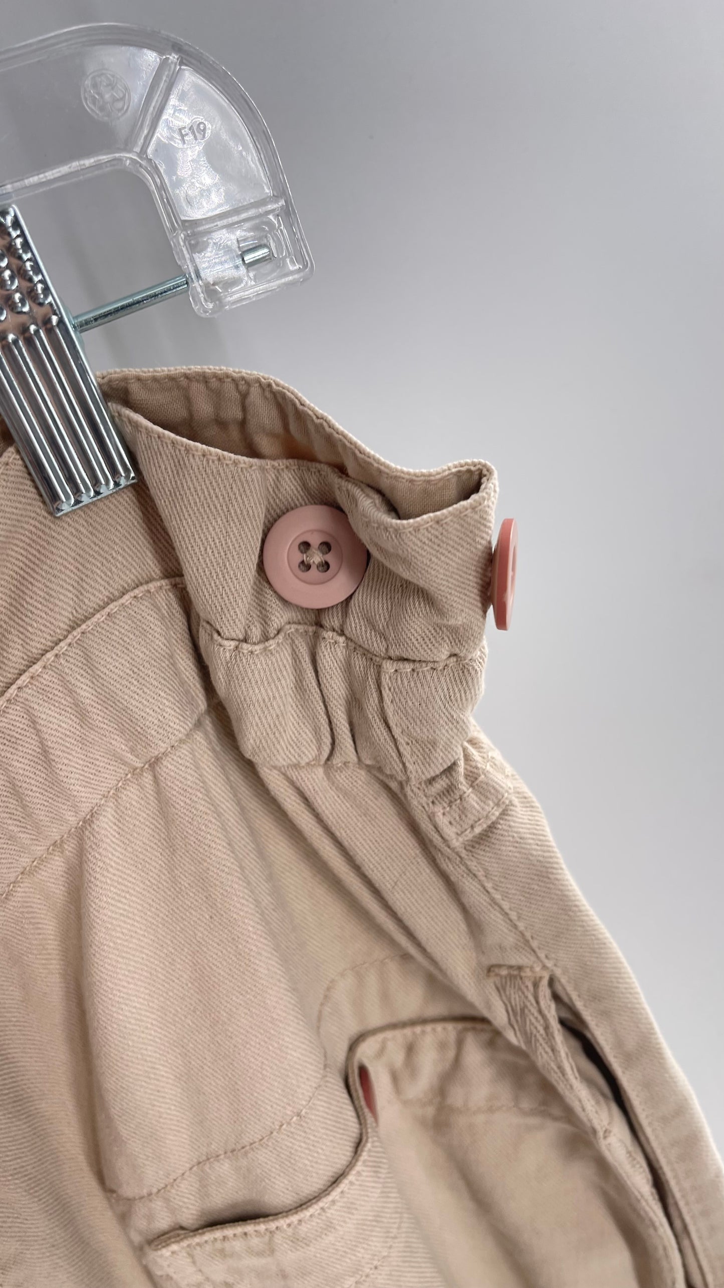Free People Cream Flare Button Up Wide Legs with Drawstring Waistline 55% Cotton 10% Linen 35% Viscose (L)