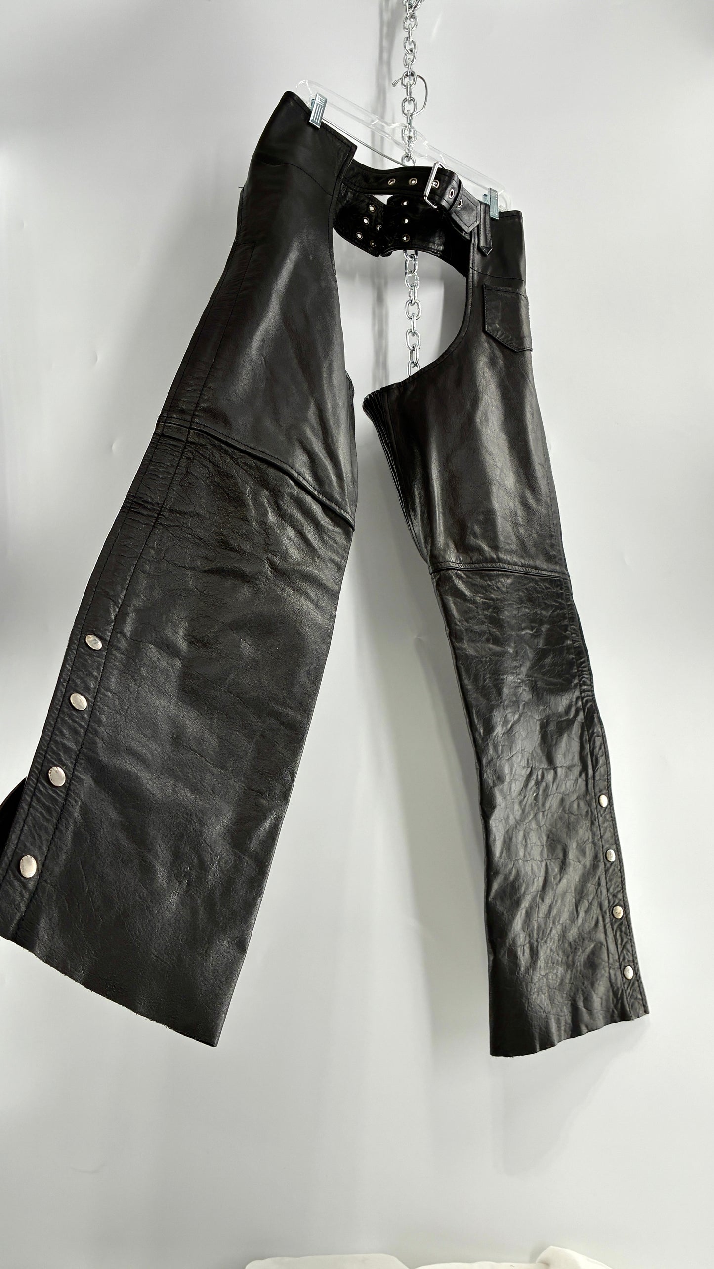 Vintage Xelement Black Genuine Leather Motorcycle Chaps with Side Zipper and Button Closure (34)