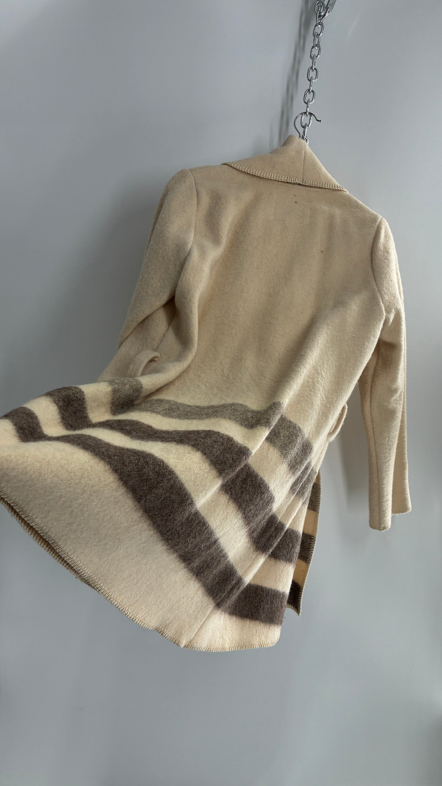 Vintage WOOLRICH Off White 100% Wool Striped Overcoat with Belt Loops (S/M)