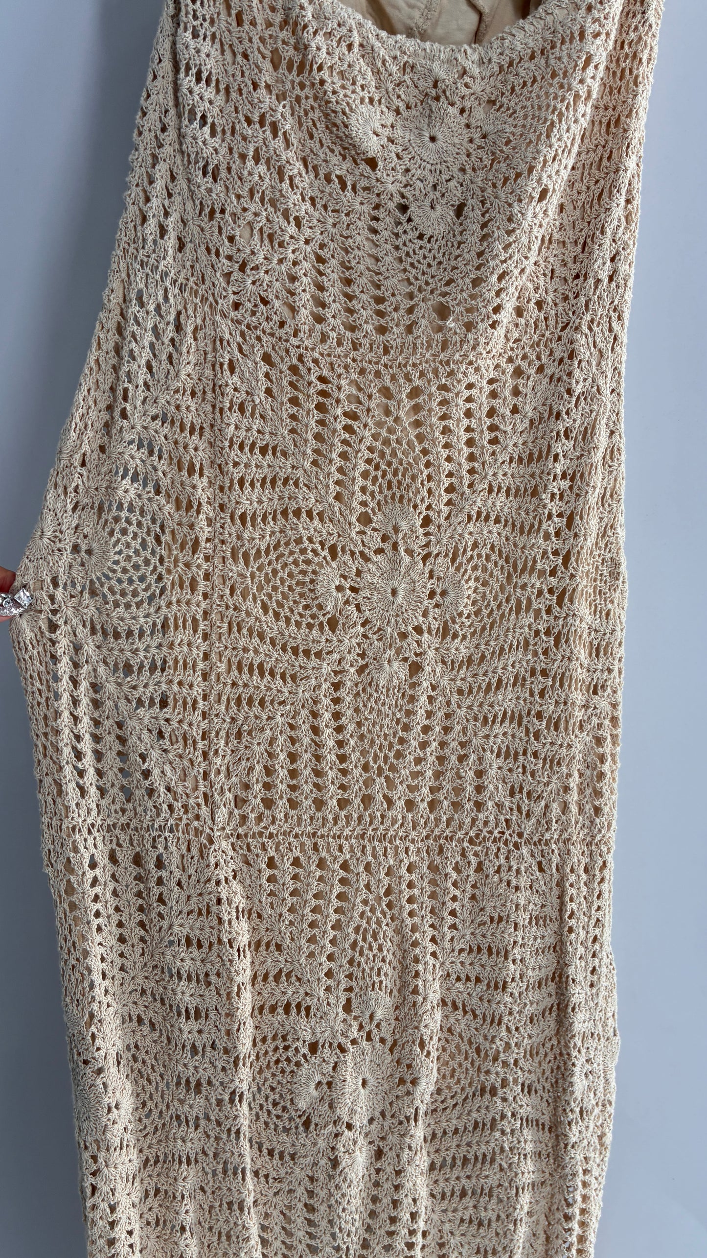 Free People Beige Crochet Knit Máxi Dress (Large)