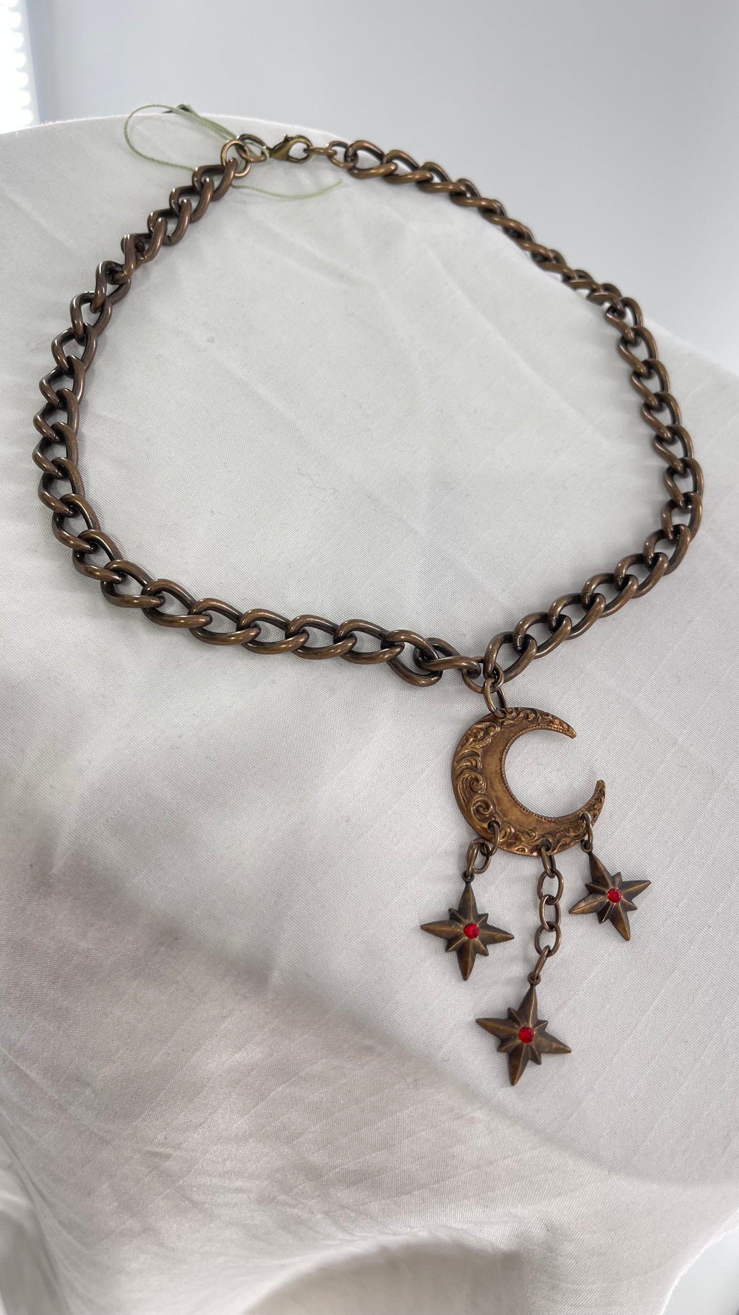 Scarlet Moon Heavy Chain Necklace