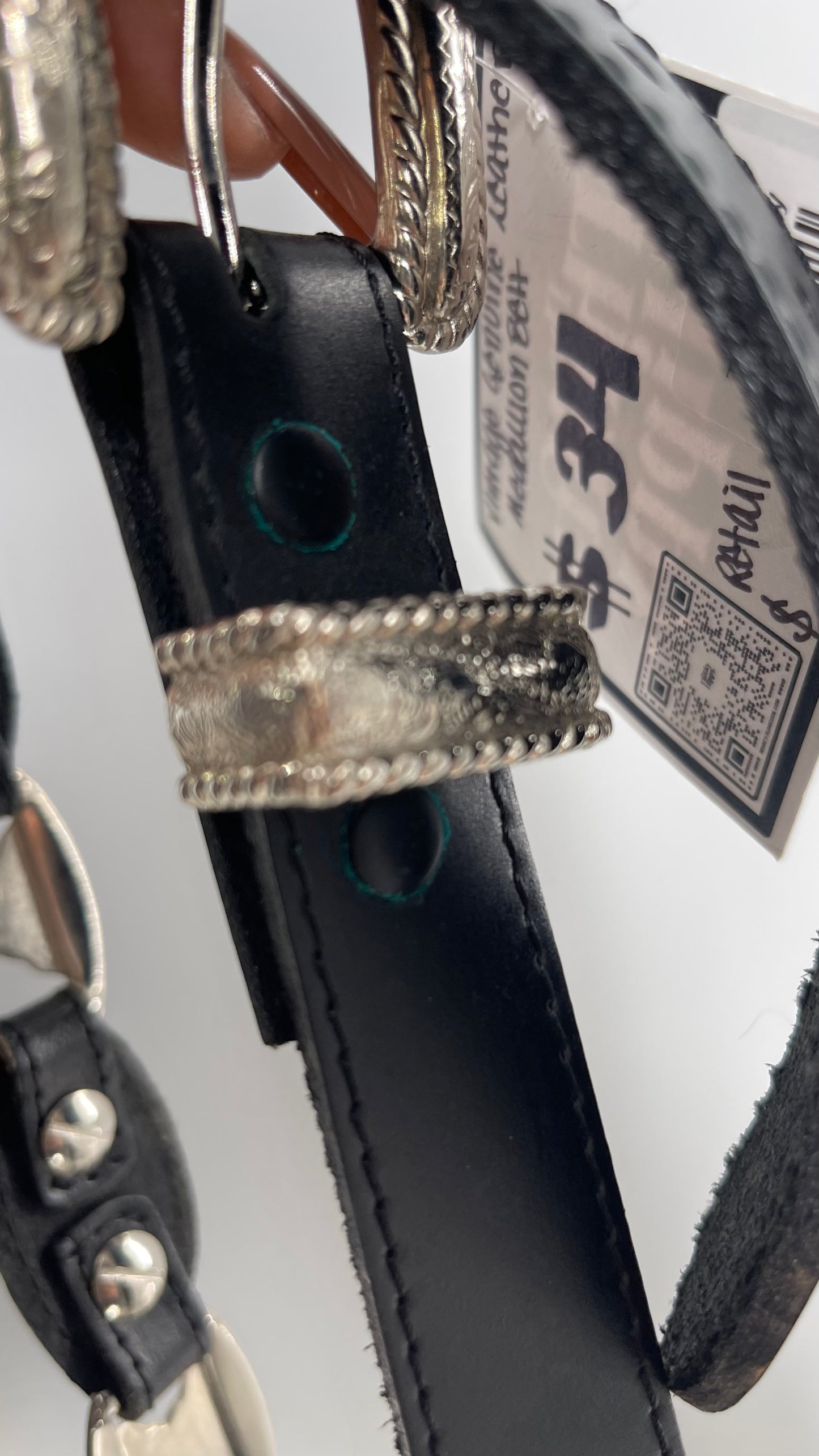 Vintage Genuine Leather Silver Conch Medallion Belt (Large)
