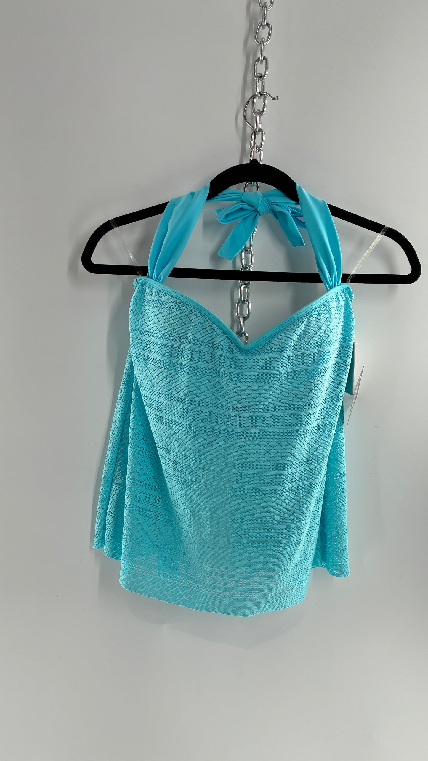 Vintage ELLEN TRACY Baby Blue Vented Back Halter with Built in Bra (10)