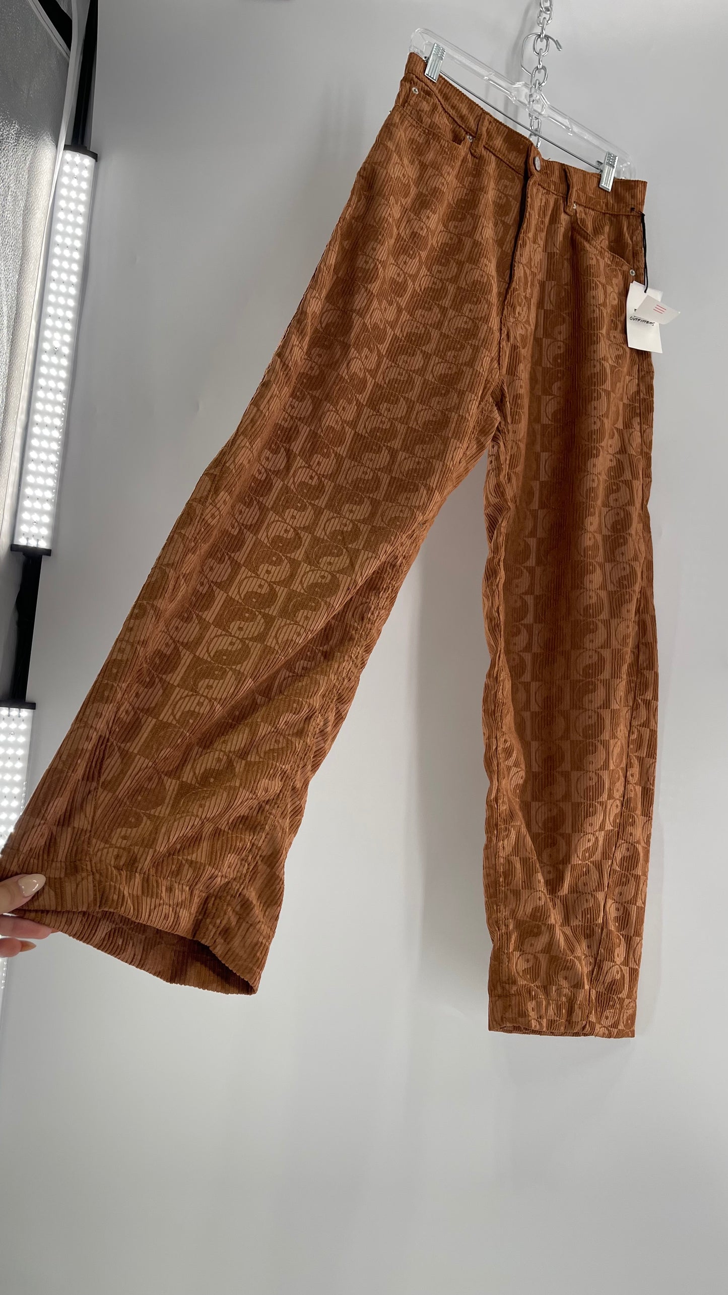 BDG Corduroy Checkered Ying Yang Straight Legs (28)