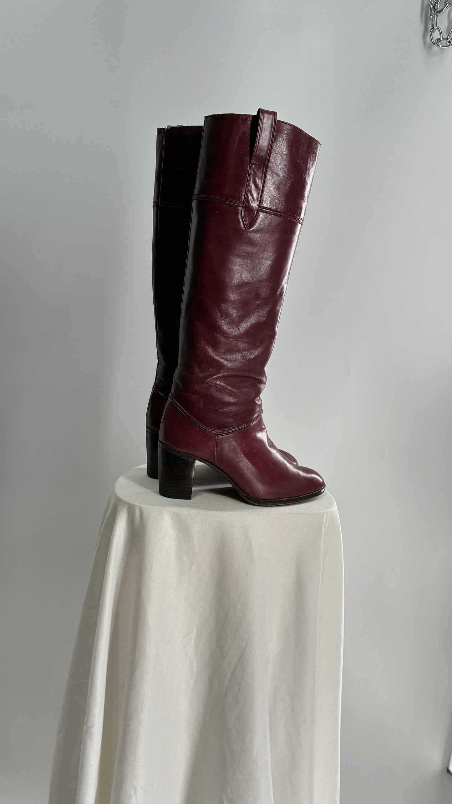 Vintage Red Leather Round Toe Knee High Boots Made in Spain Boots (38)