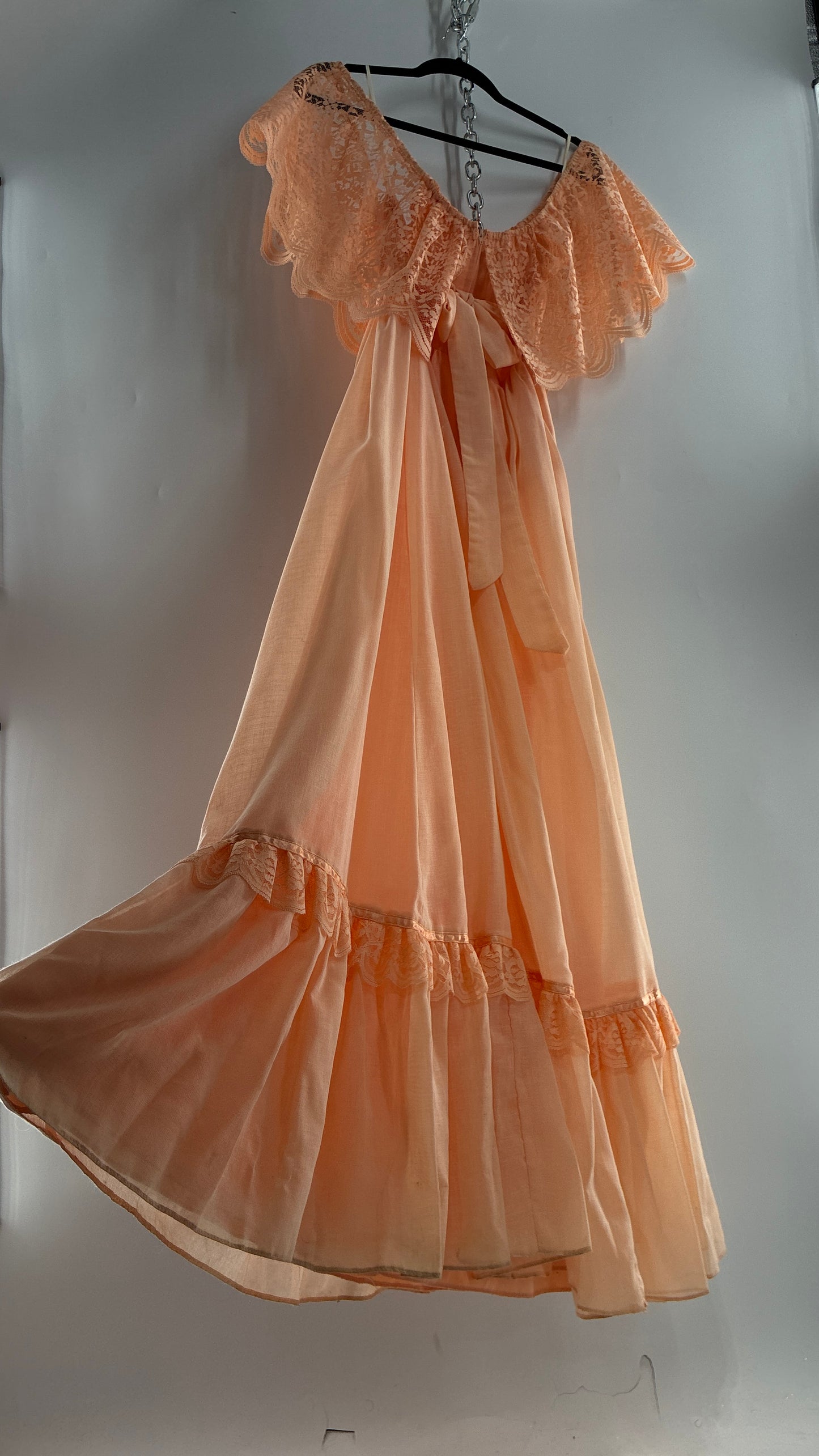 Vintage 1960s Ruffled Off the Shoulder Peach Full Length Voluminous Gown with Tie Back (9/10)