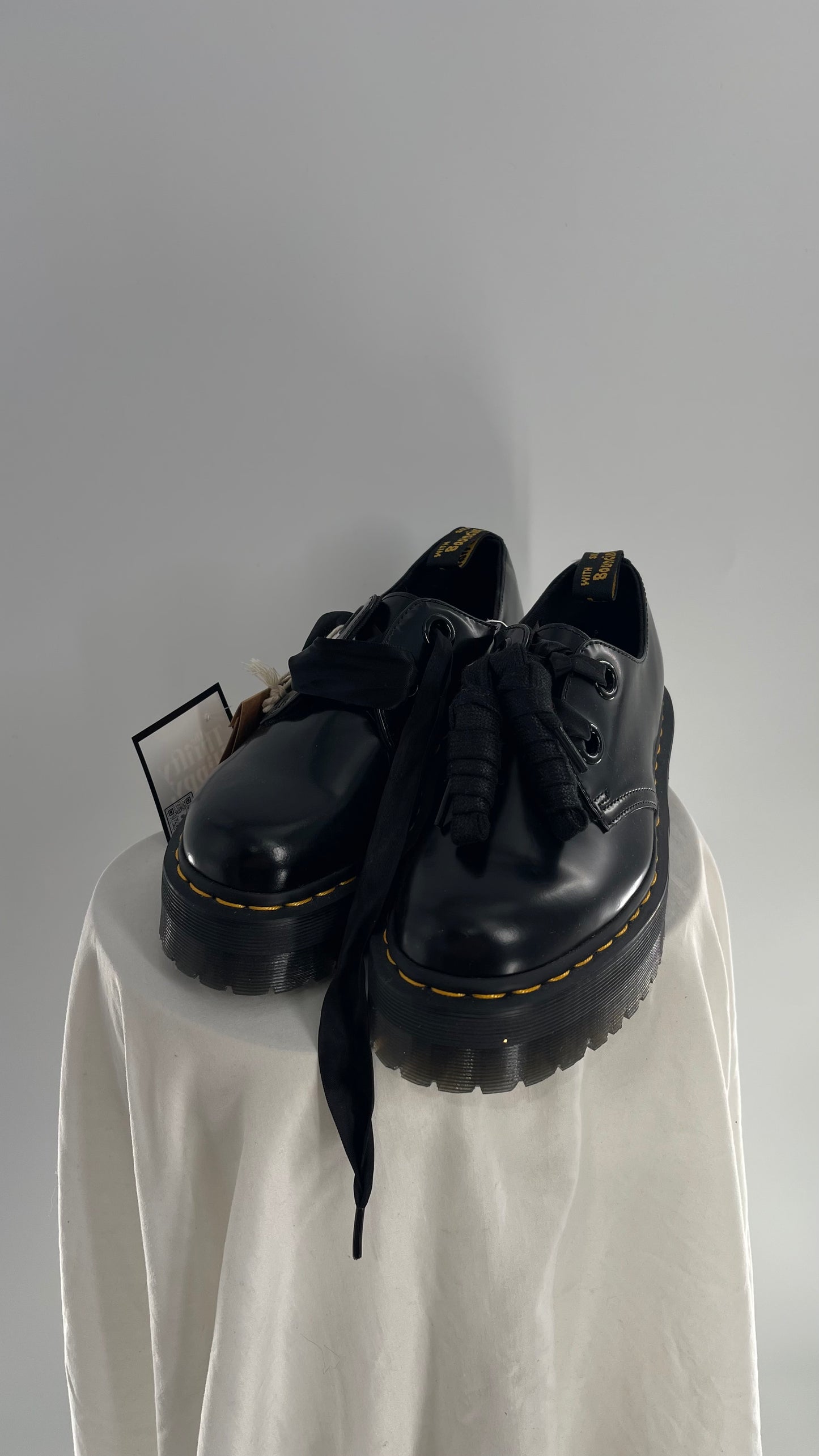 Dr.Martens Black Patent Leather Holly Platform Oxford(8)